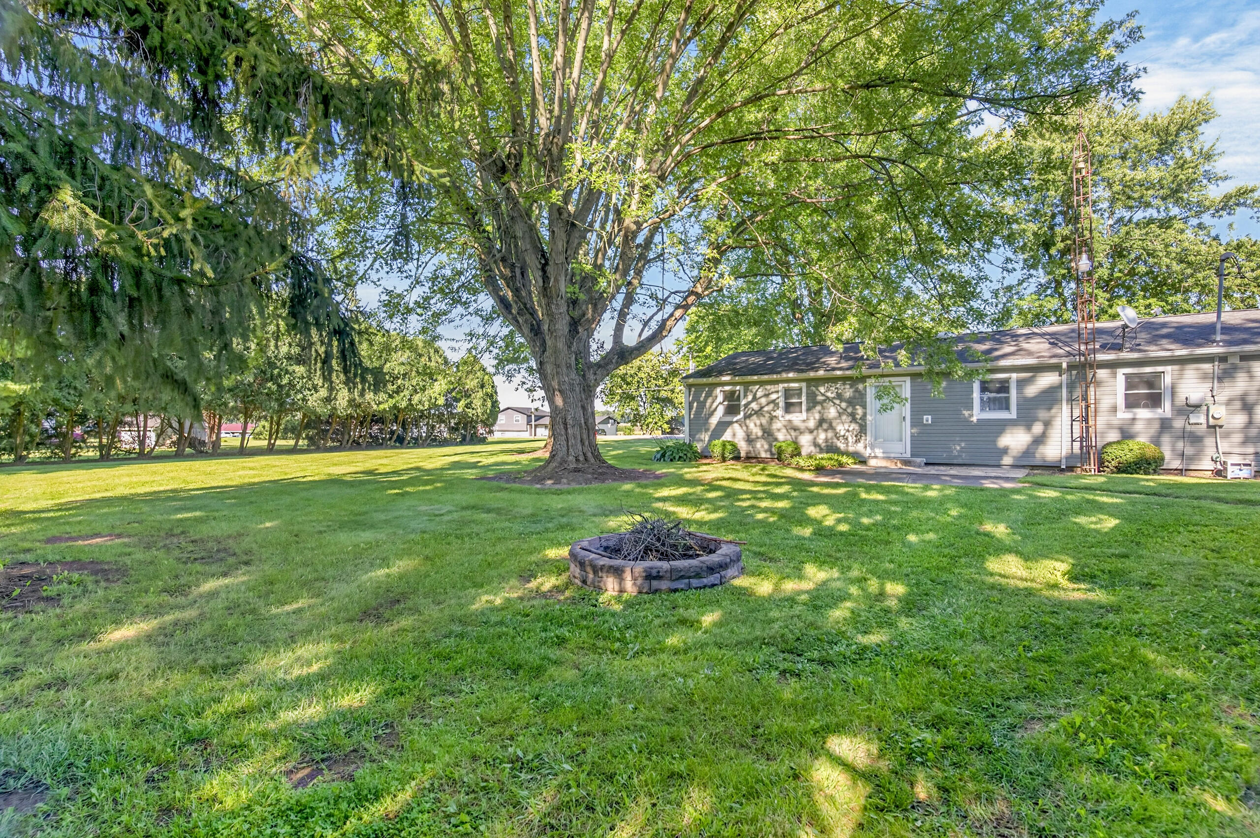 910 Miller Street Property Photo 41