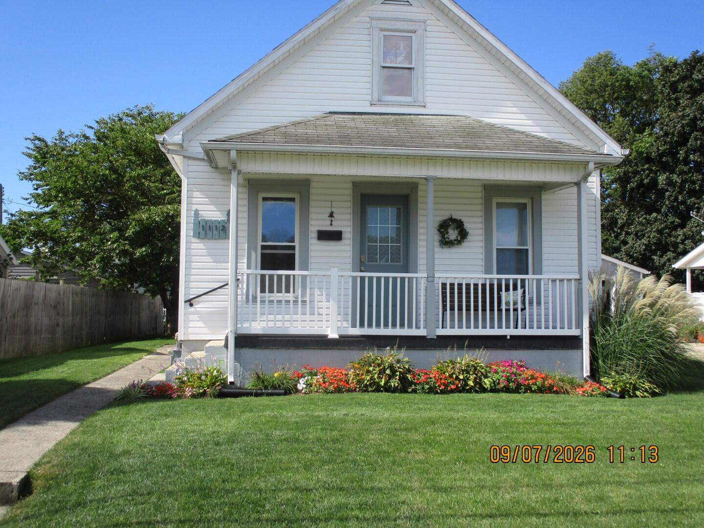 1112 Walker Street Property Photo 1
