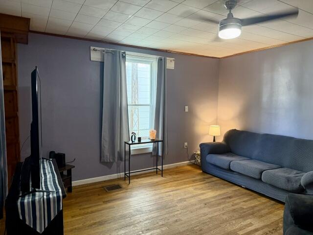 404 E Ward Street Property Photo 7