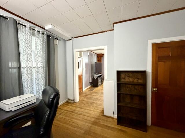 404 E Ward Street Property Photo 11