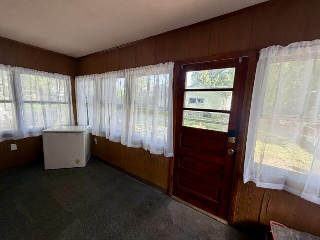404 E Ward Street Property Photo 27