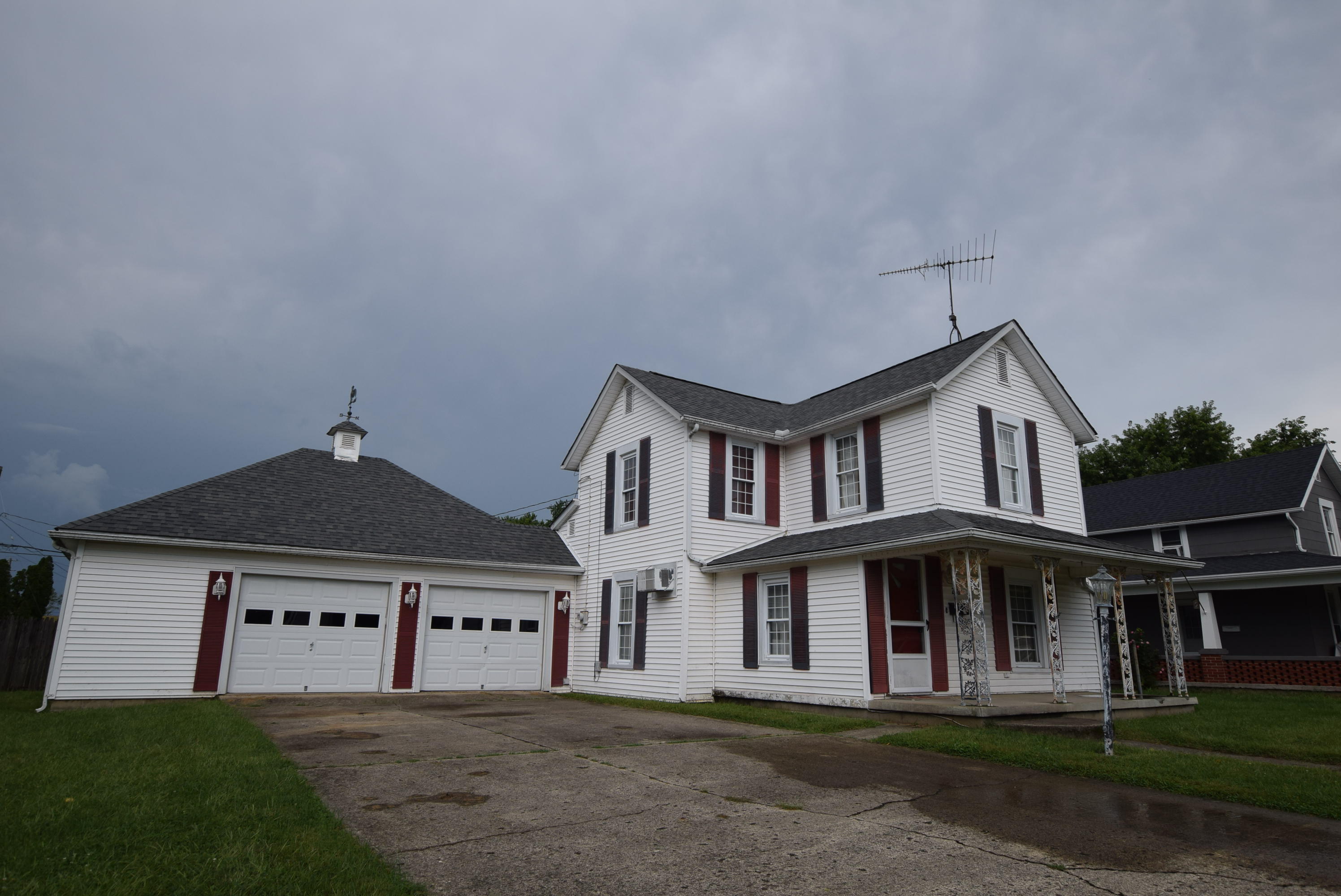 218 Sara Street