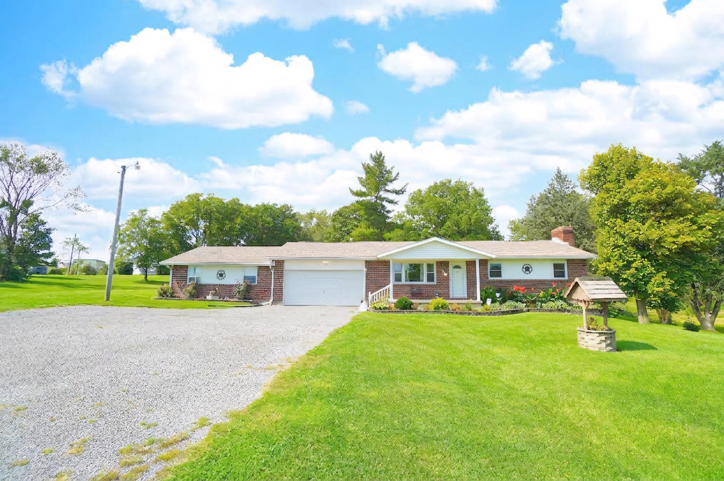 10365 Shelby Freyburg Road Property Photo 1