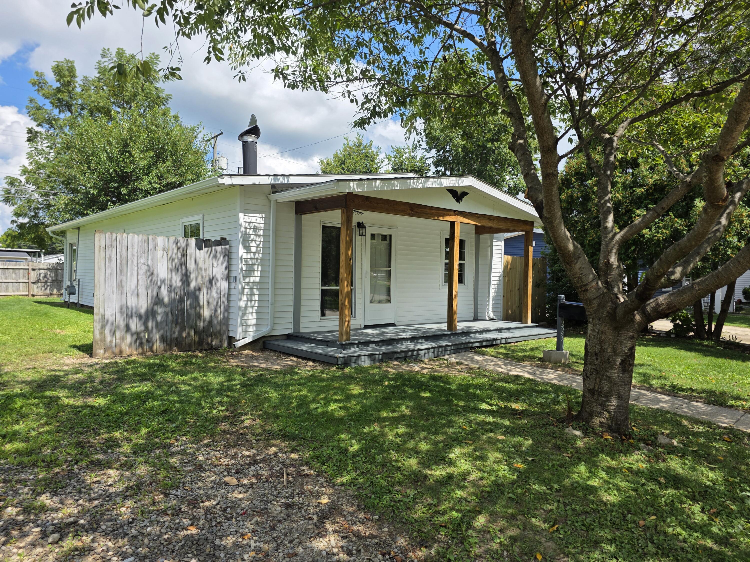 223 Prentice Drive Property Photo 2