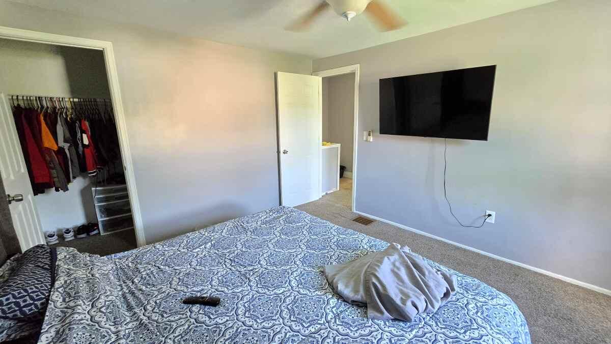 1309-1311 W Cedarview Drive Property Photo 38