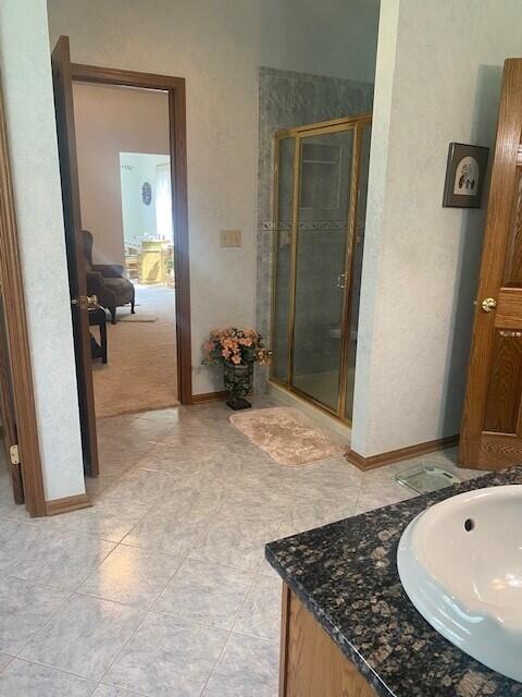 2035 Canterbury Court Property Photo 27