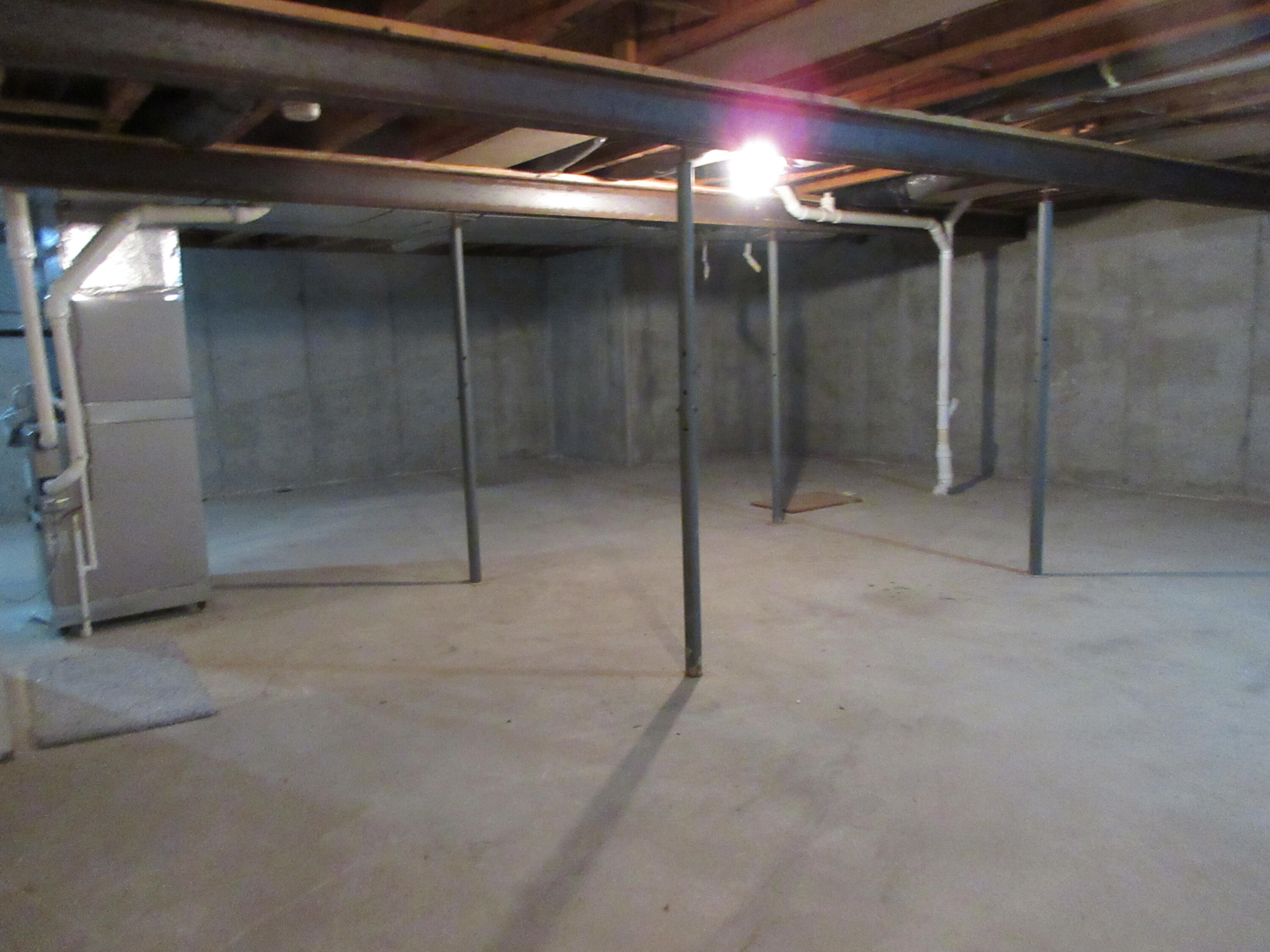 2035 Canterbury Court Property Photo 44