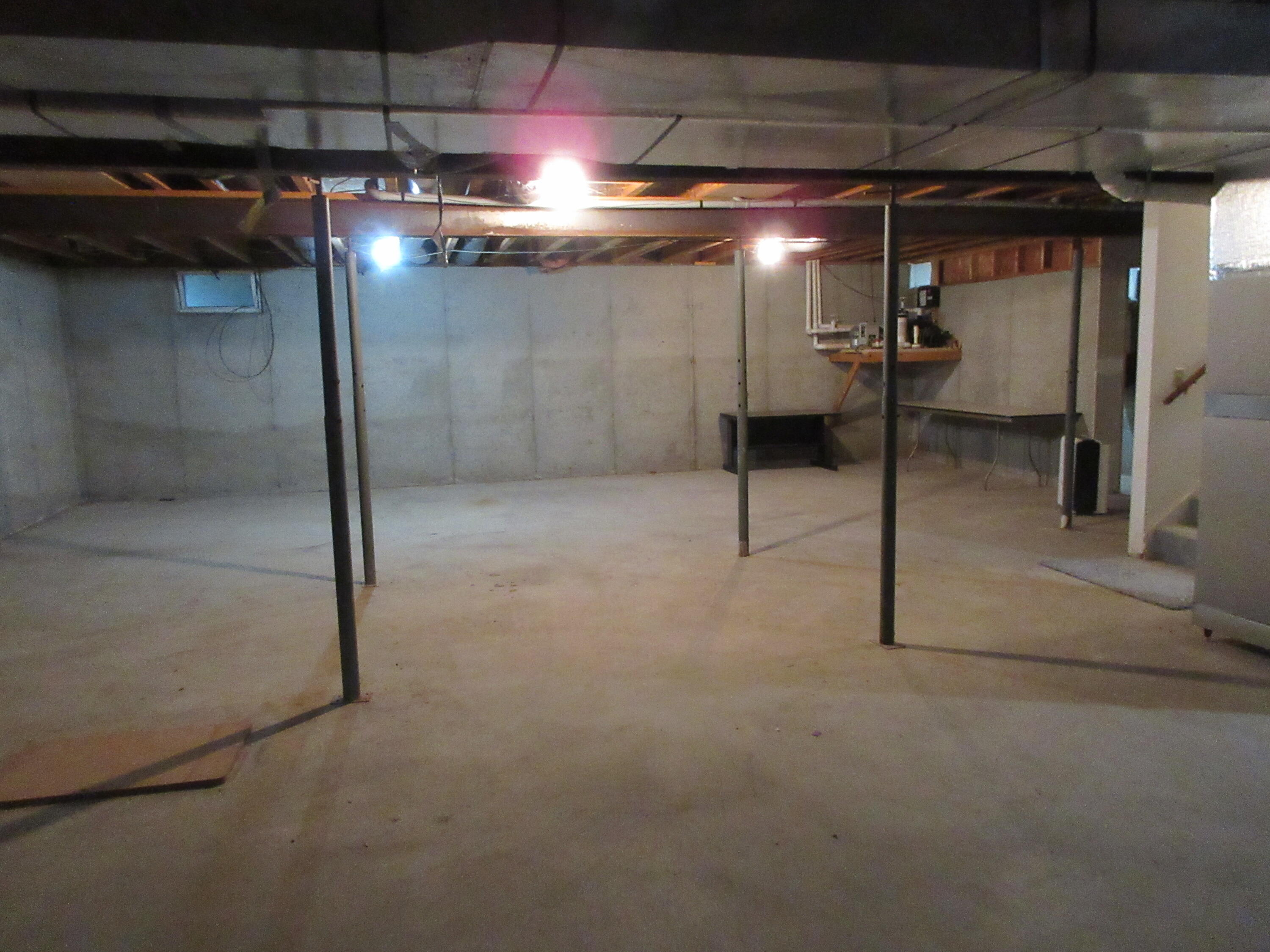 2035 Canterbury Court Property Photo 46
