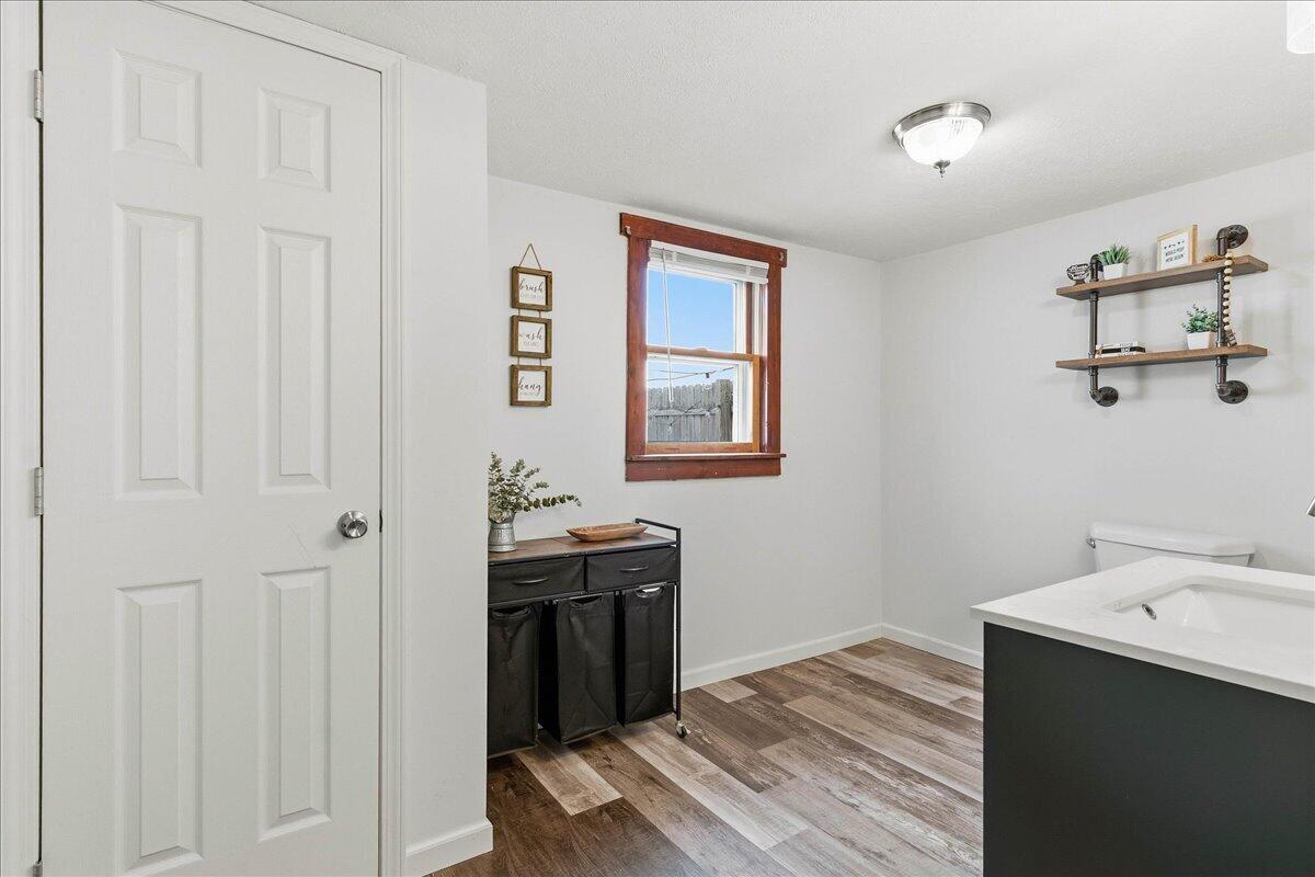303 N Koke Street Property Photo 19