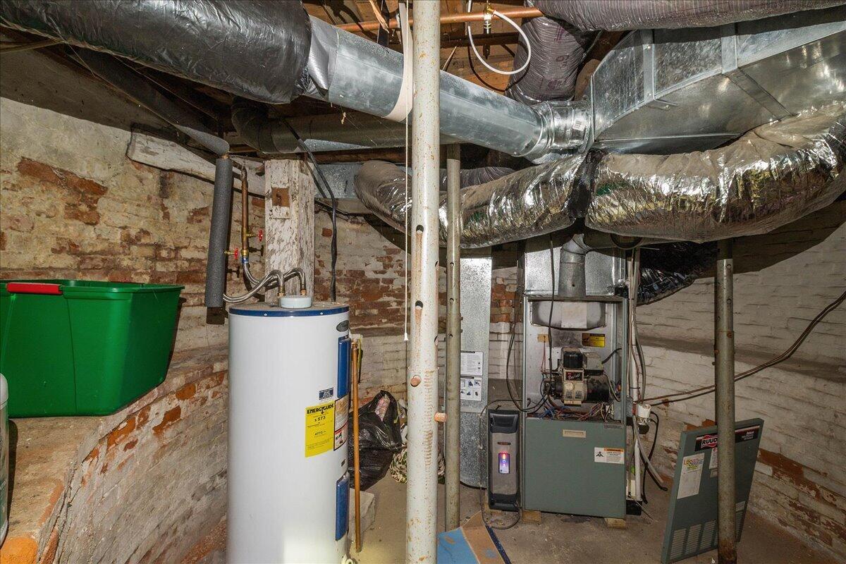 303 N Koke Street Property Photo 32