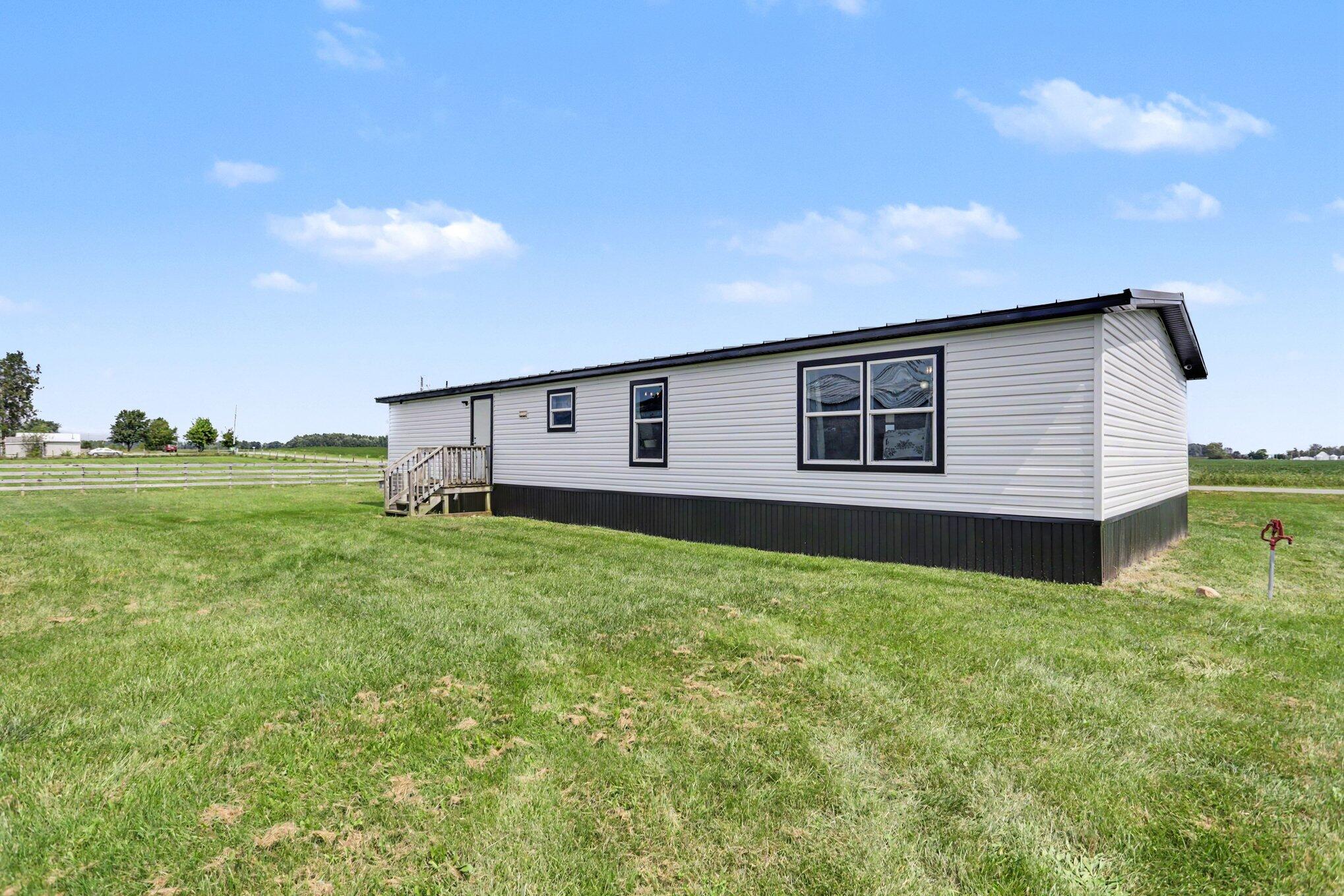 33175 Fields Road Property Photo 4