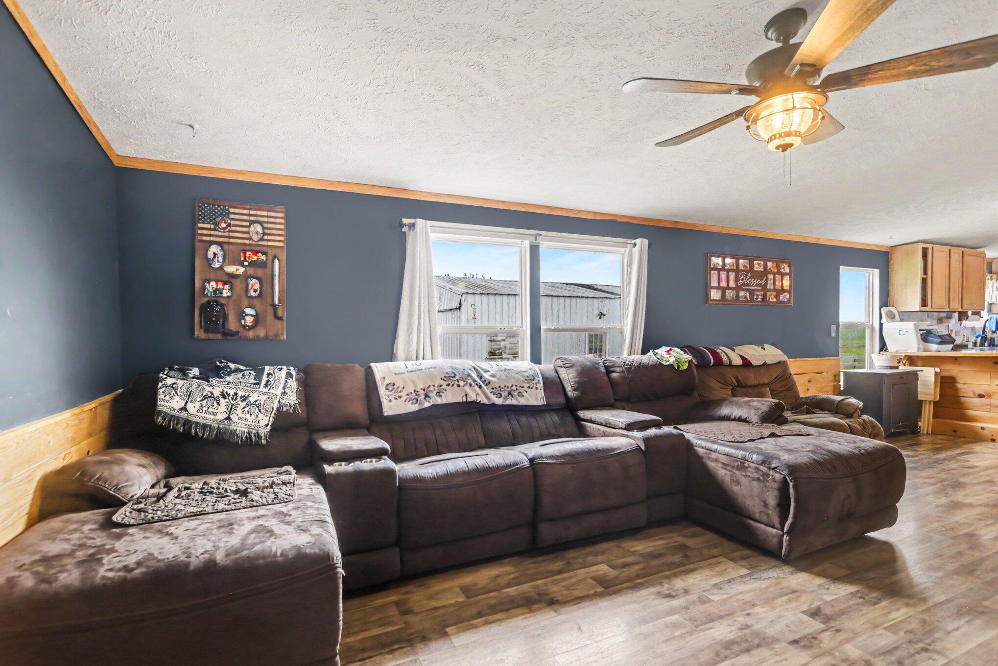 33175 Fields Road Property Photo 6