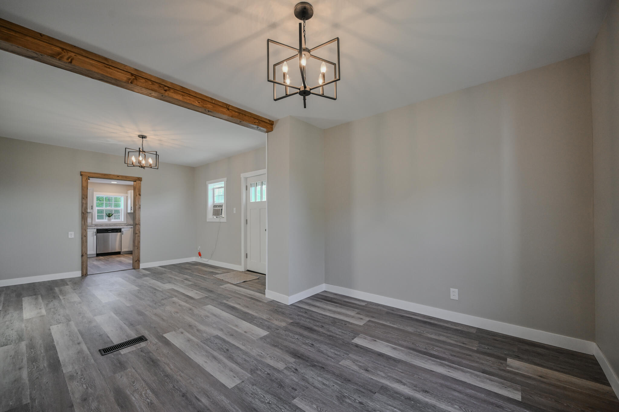 7925 South Street Property Photo 1