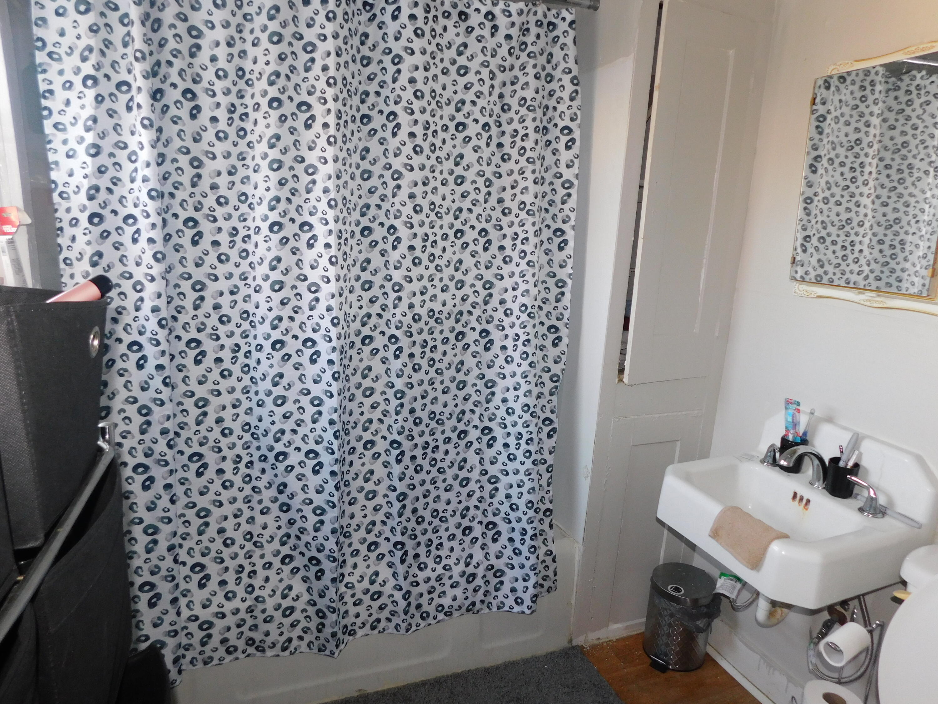 1832 Warder Street Property Photo 20