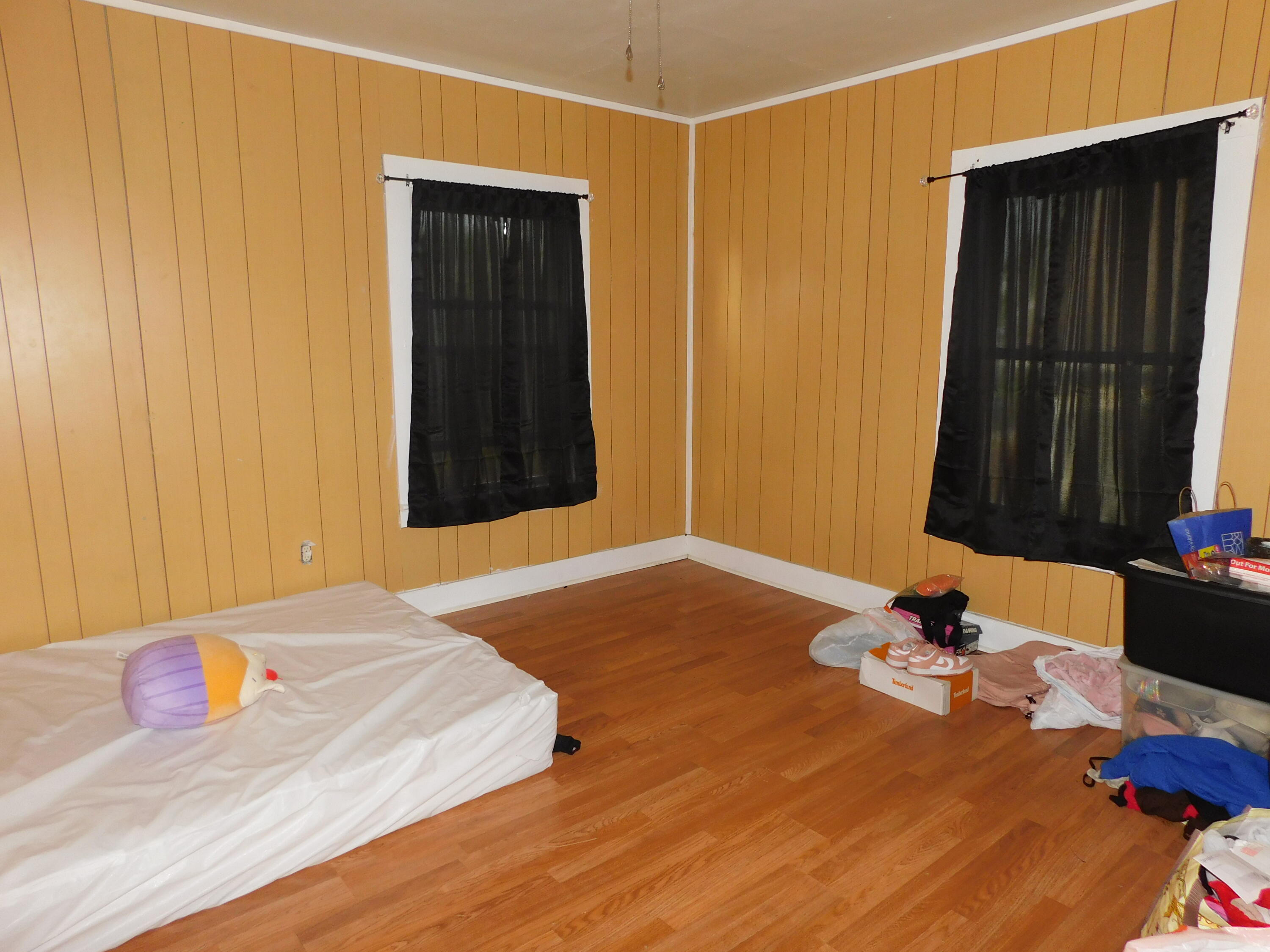 1832 Warder Street Property Photo 22