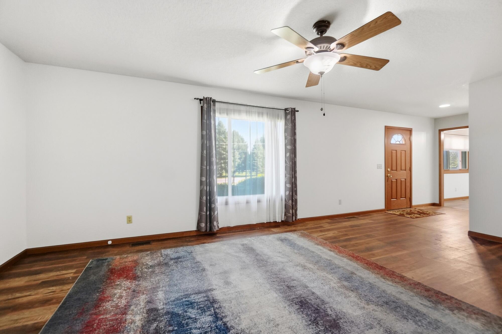 4173 Spencerville Road Property Photo 9