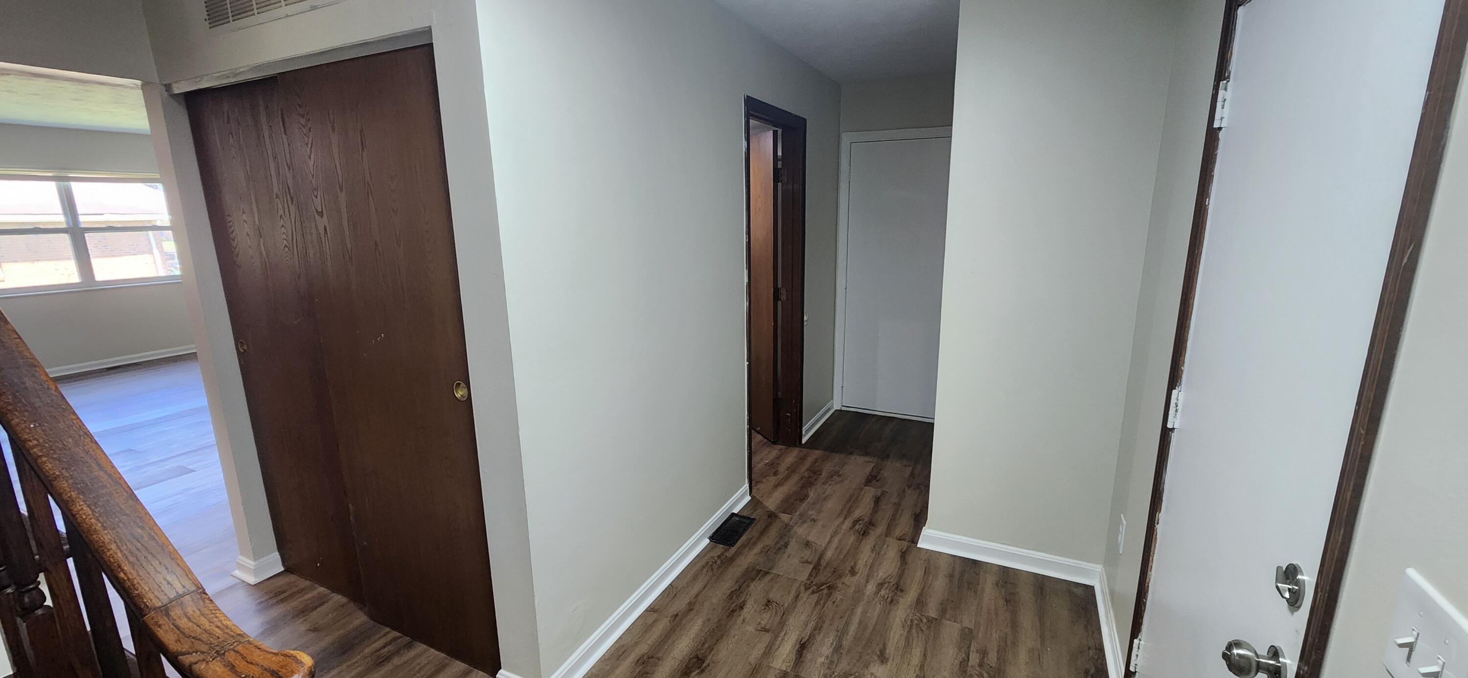 825 Comanche Lane Property Photo 8