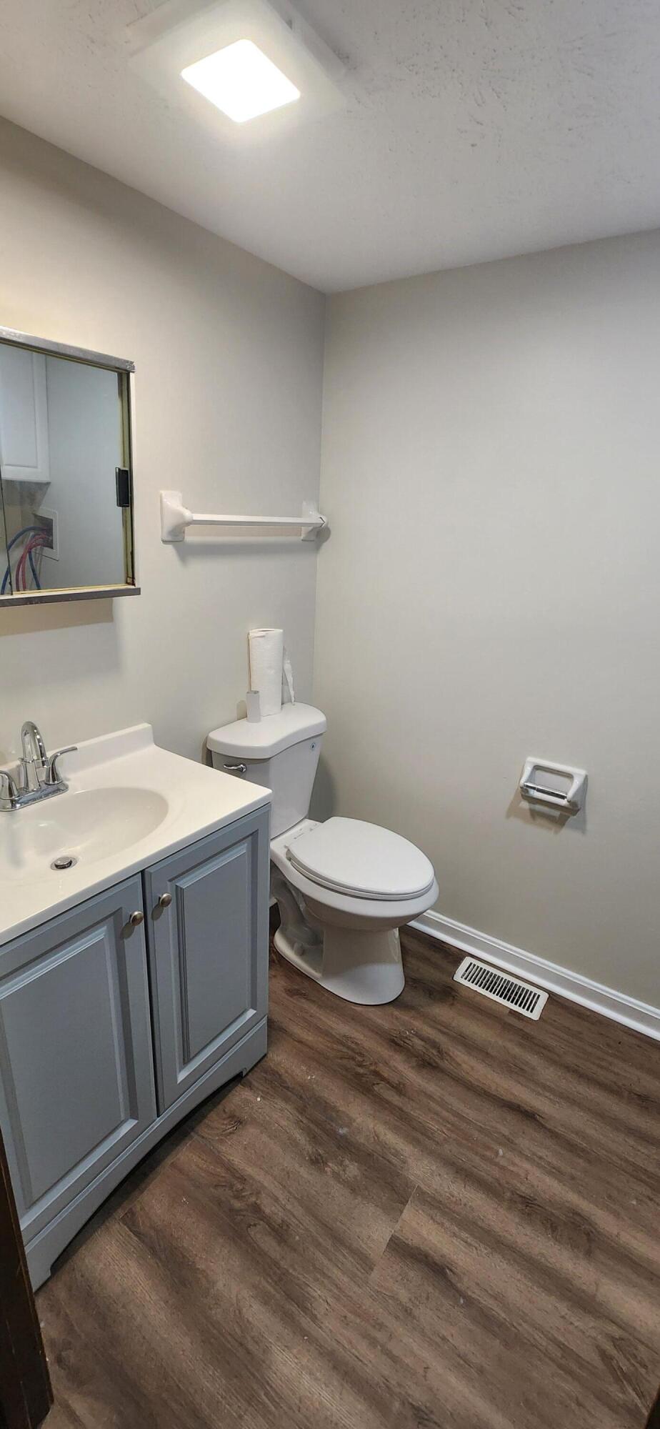 825 Comanche Lane Property Photo 9
