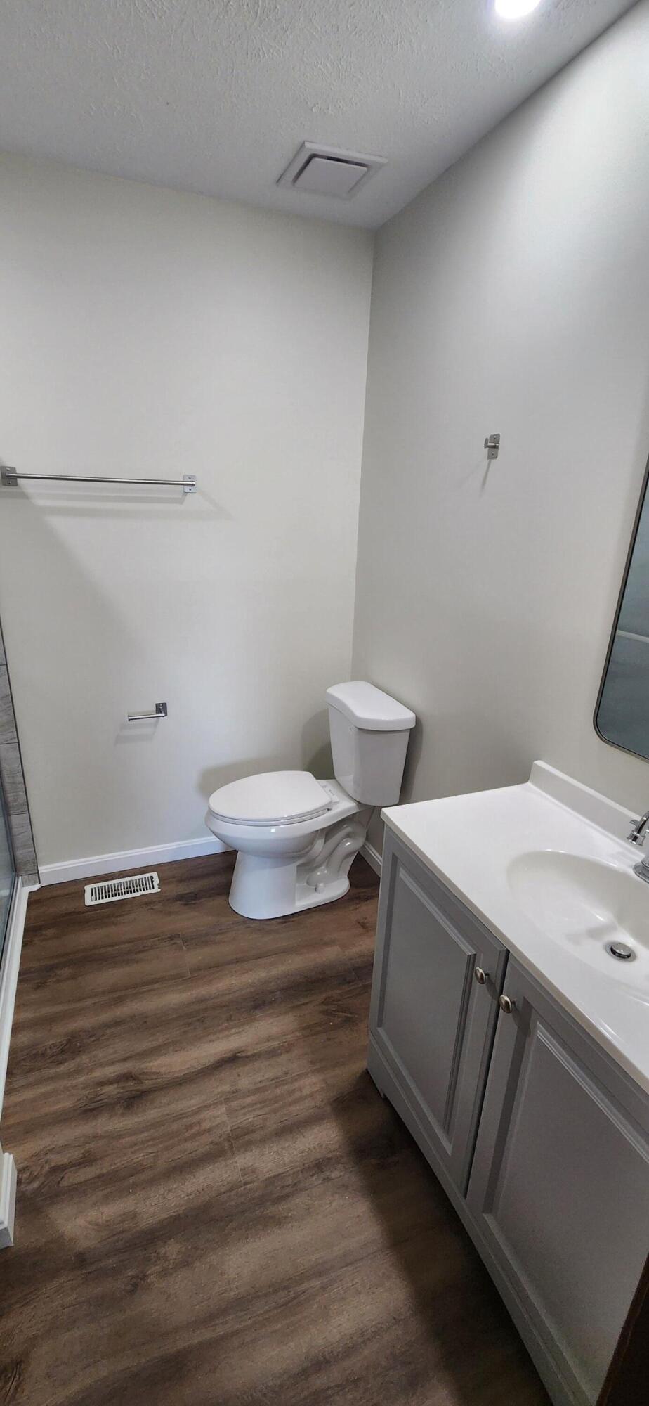 825 Comanche Lane Property Photo 27