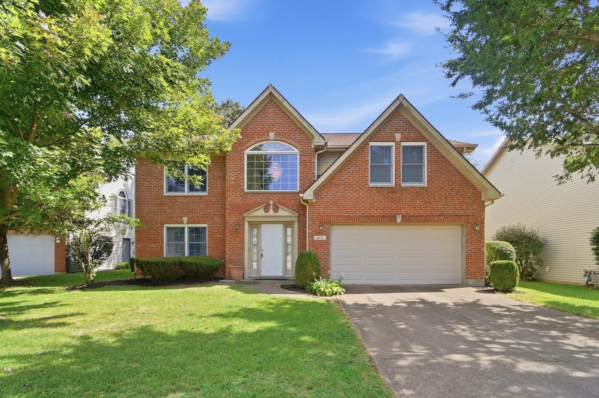 660 Golf View Court Property Photo 1