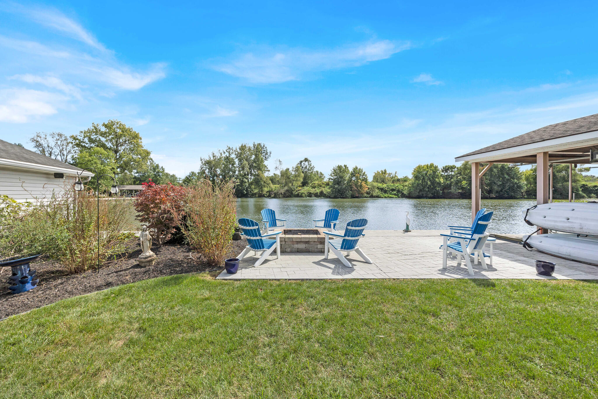 8655 State Route 273 W Property Photo 10