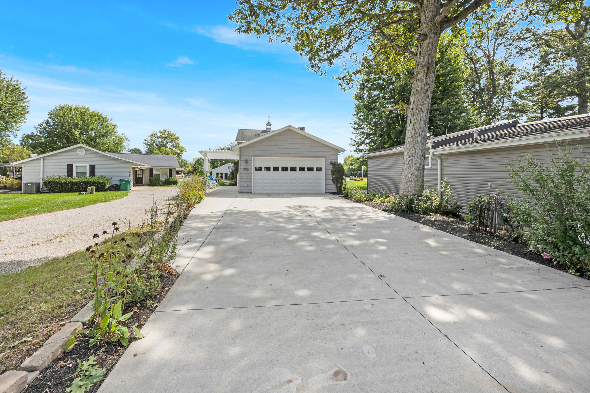 8655 State Route 273 W Property Photo 21