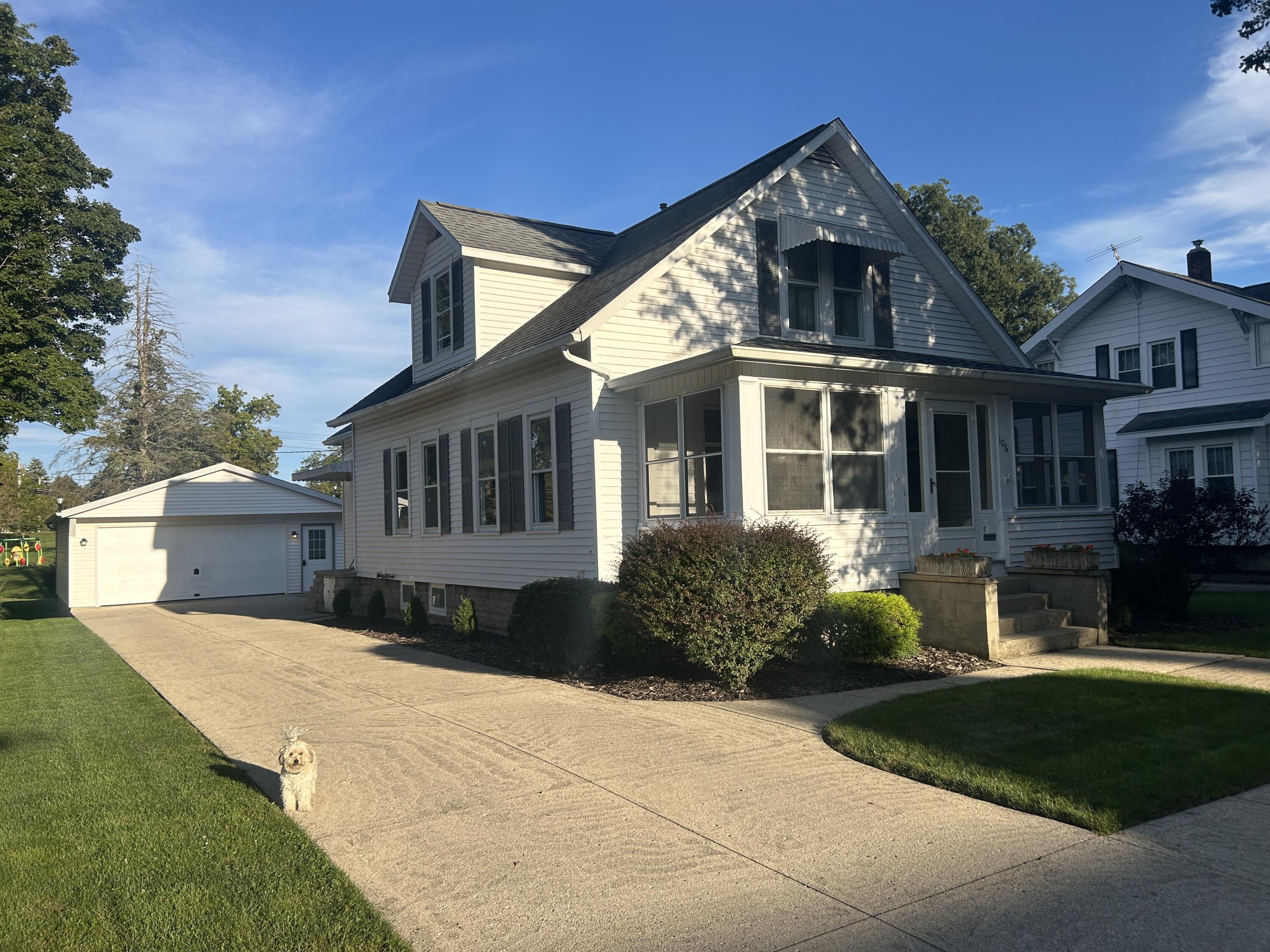 106 S Main Street Property Photo 1
