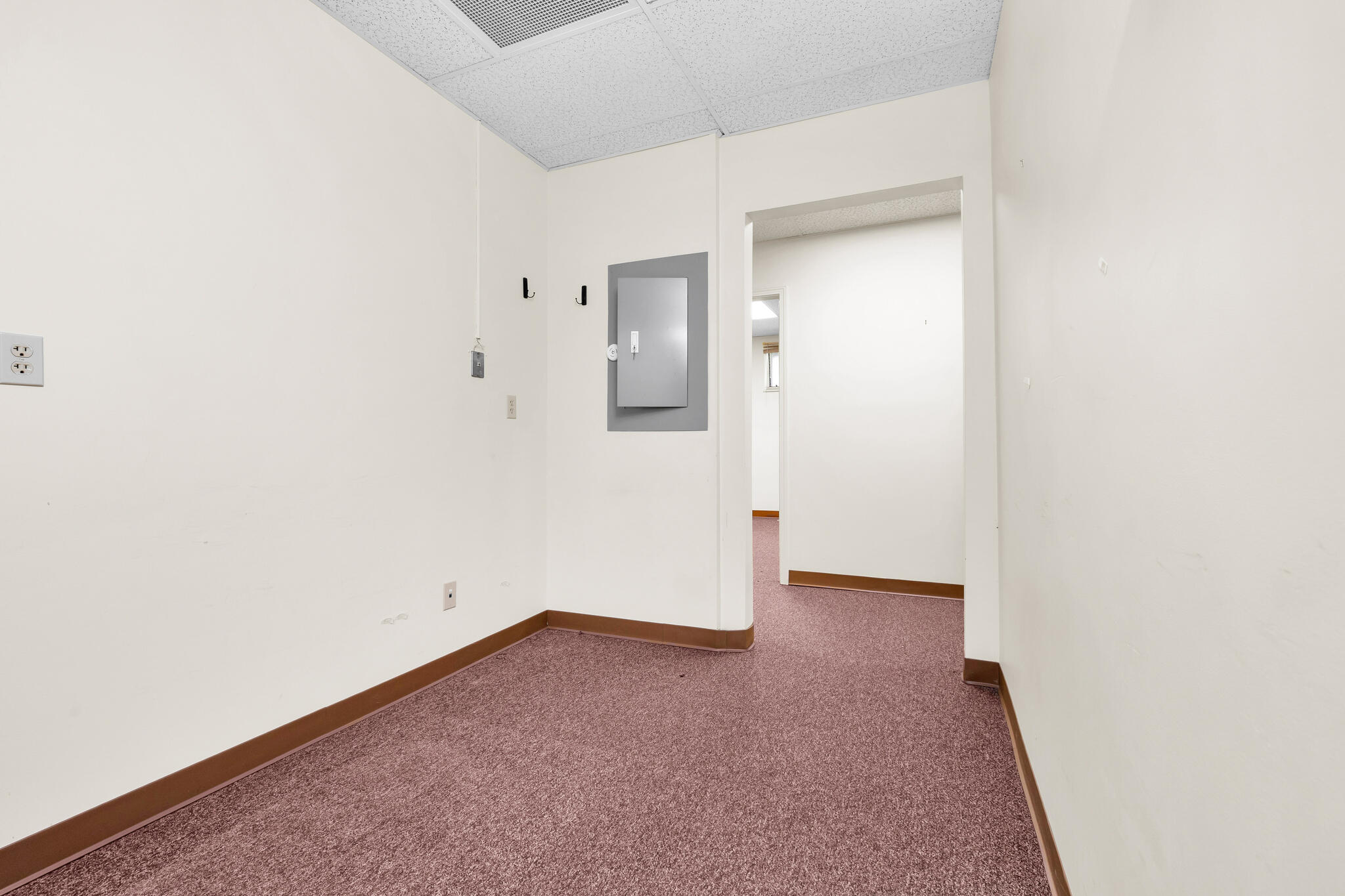 711 Rush Avenue Property Photo 29