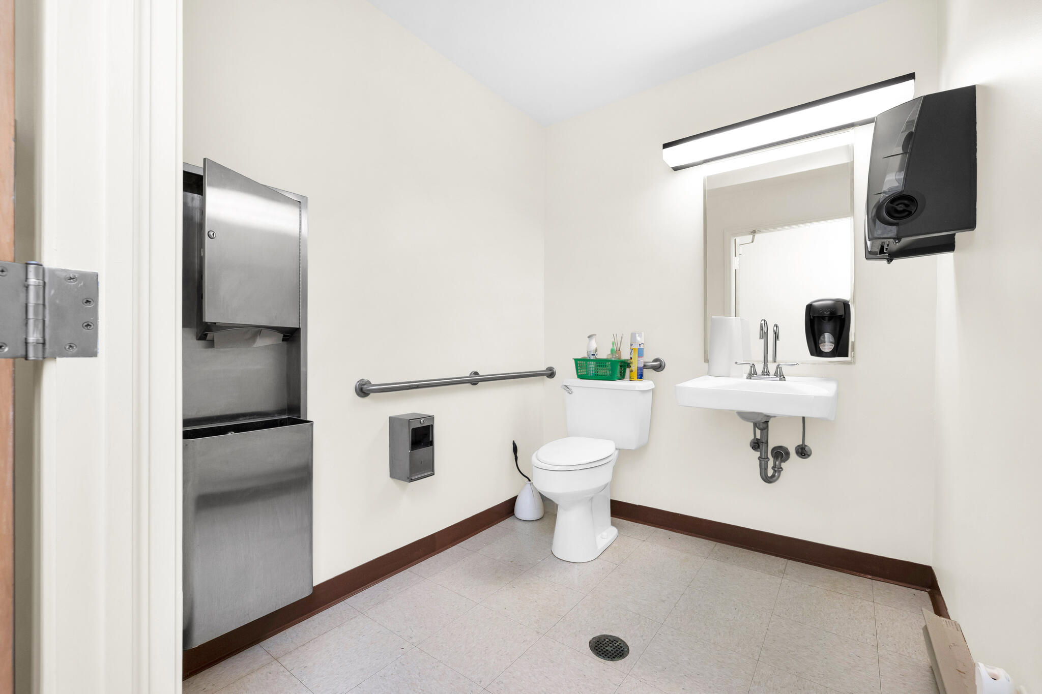 711 Rush Avenue Property Photo 35