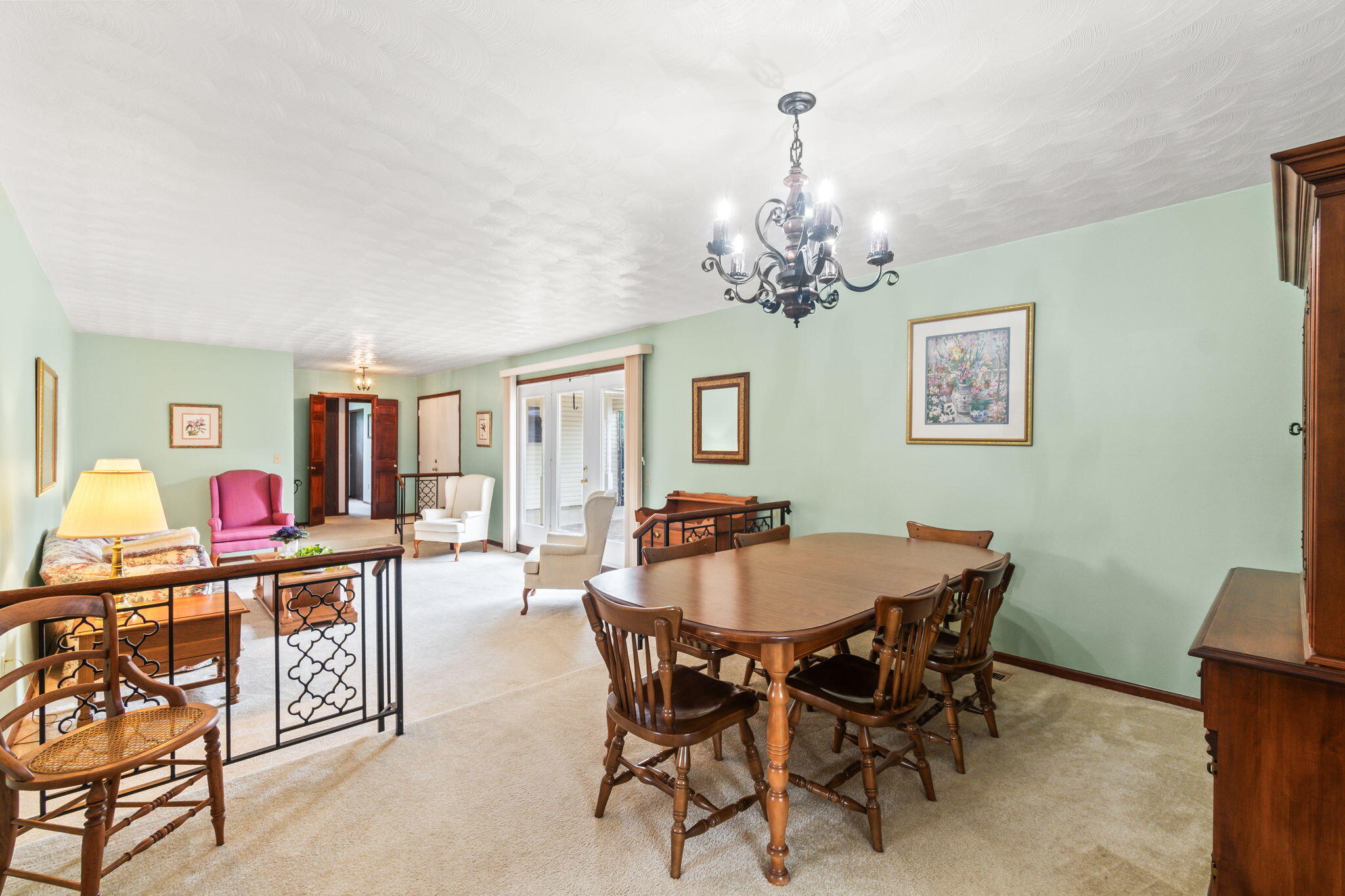 845 Burnside Drive Property Photo 13