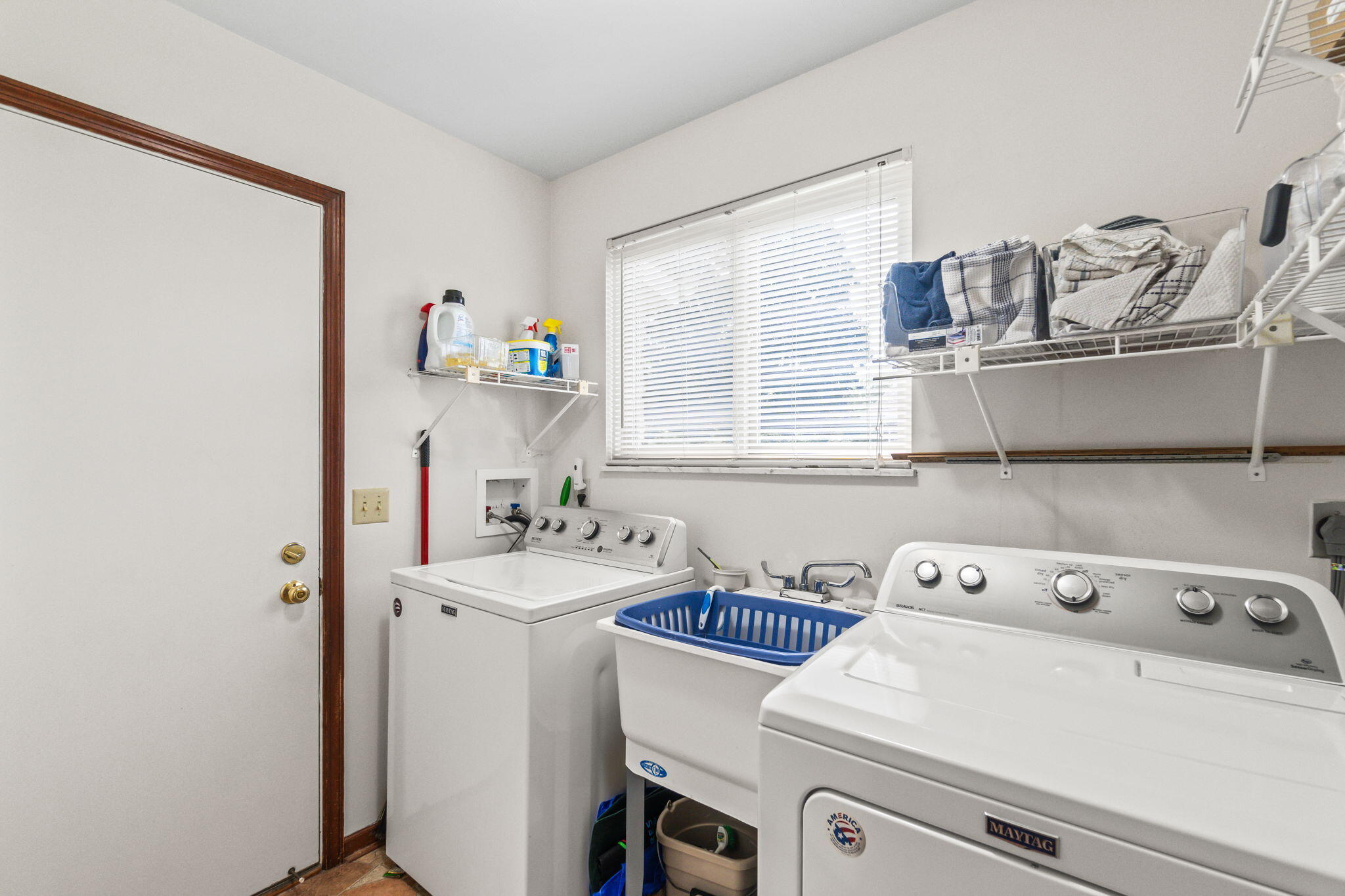 845 Burnside Drive Property Photo 27