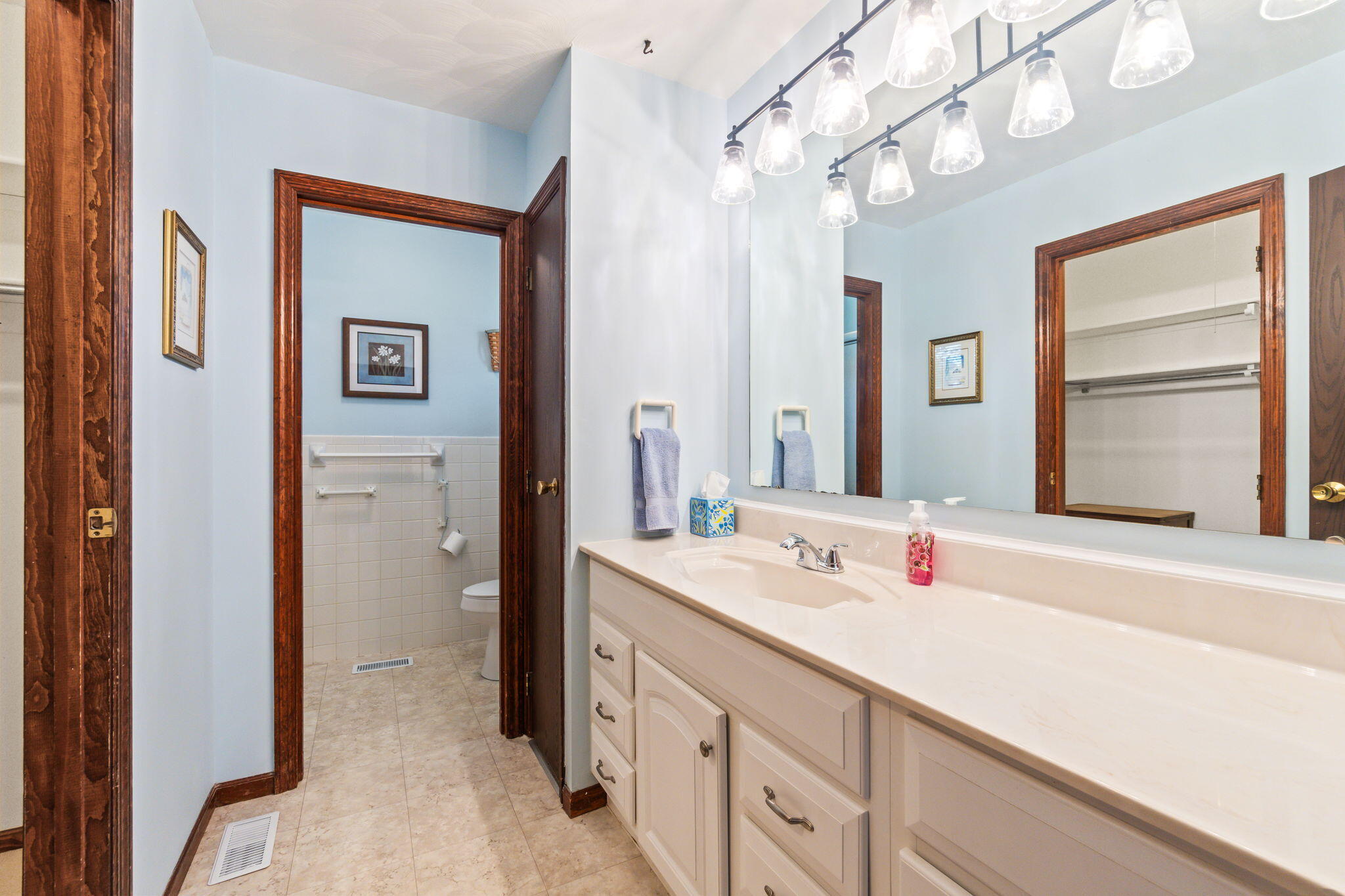845 Burnside Drive Property Photo 39