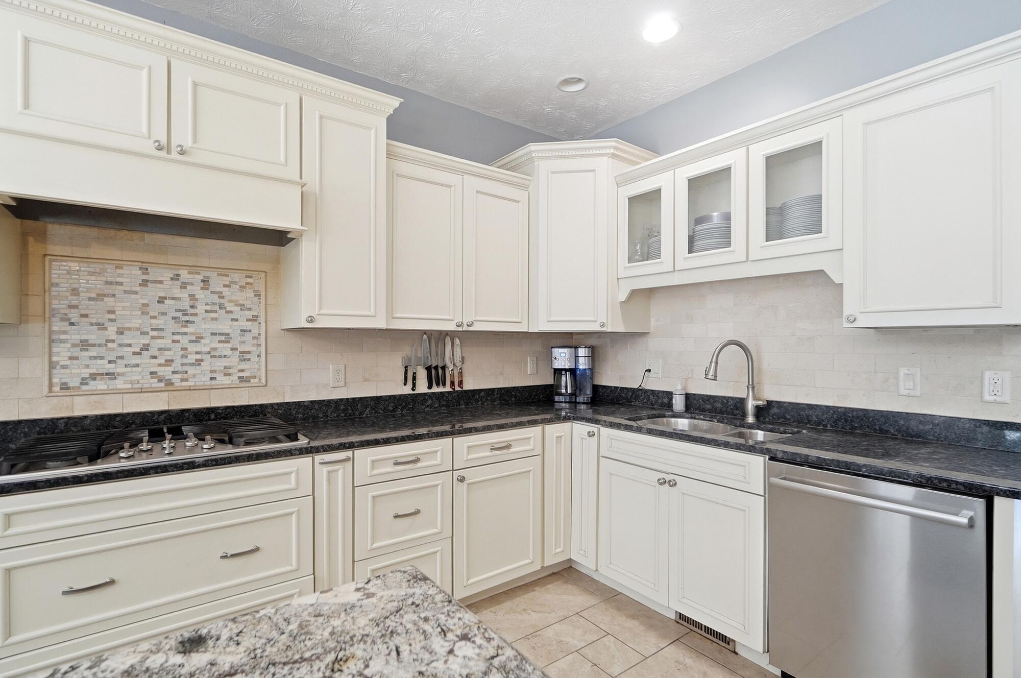820 Juniper Court Property Photo 33
