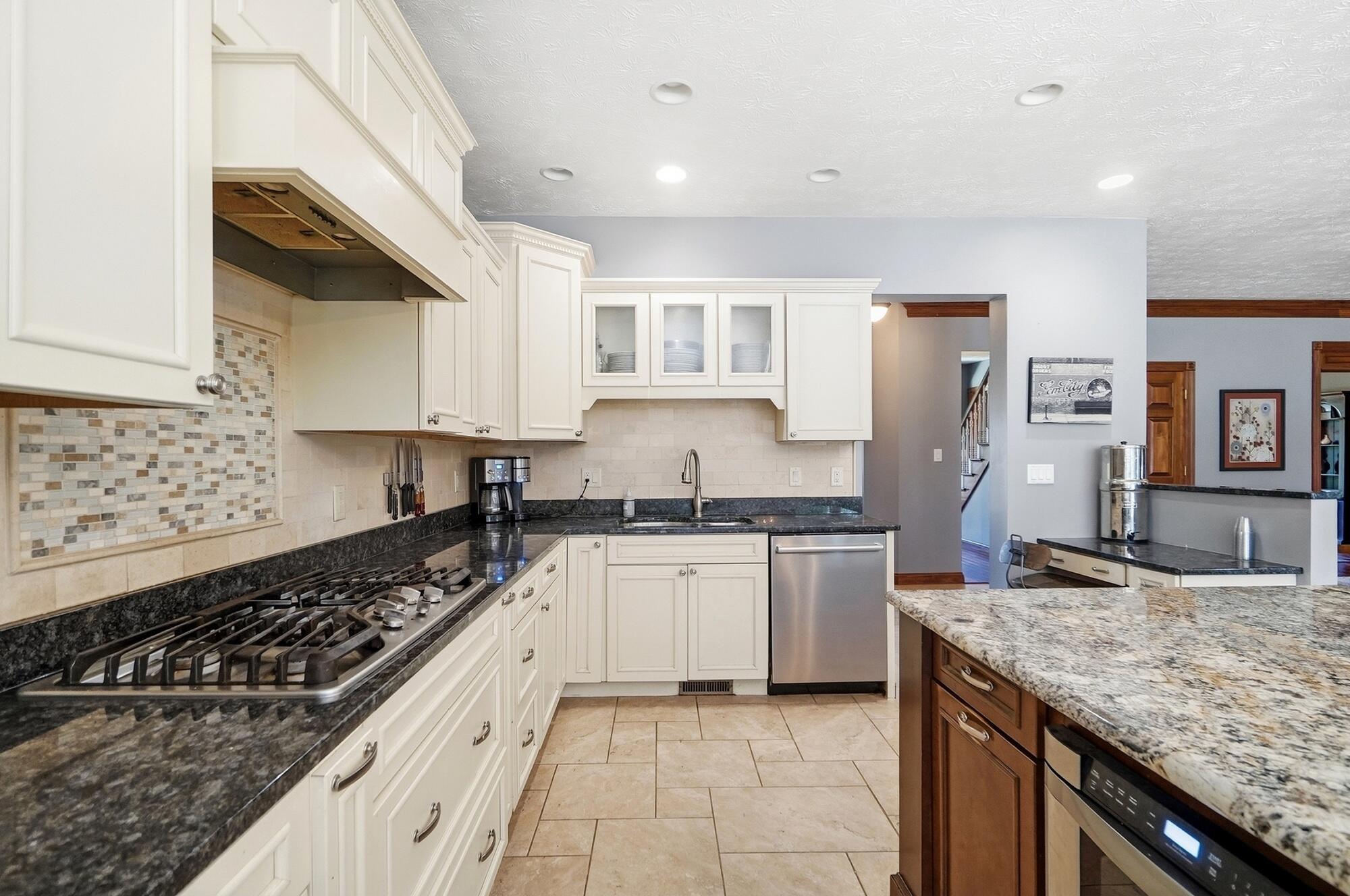 820 Juniper Court Property Photo 34