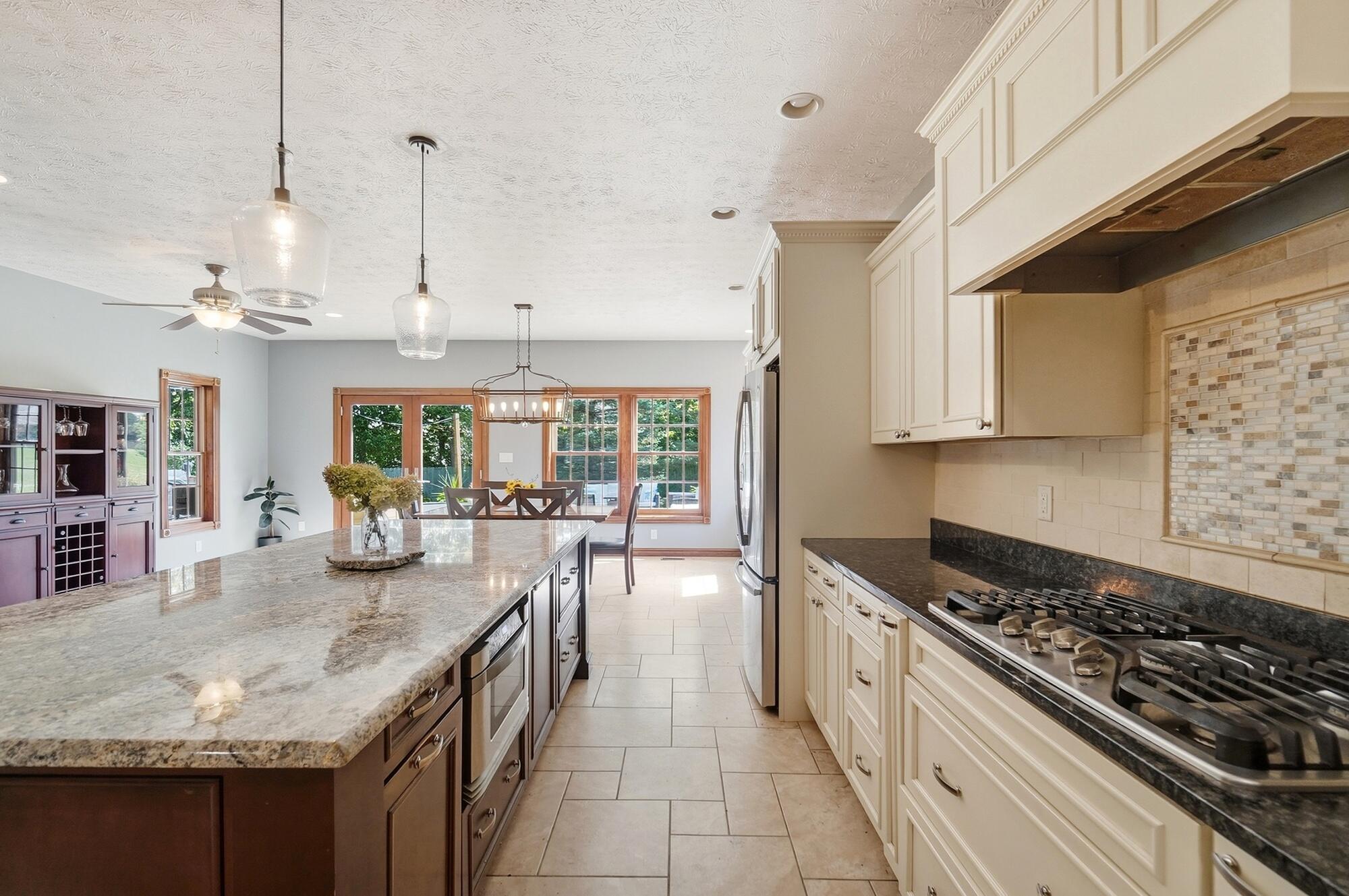 820 Juniper Court Property Photo 36