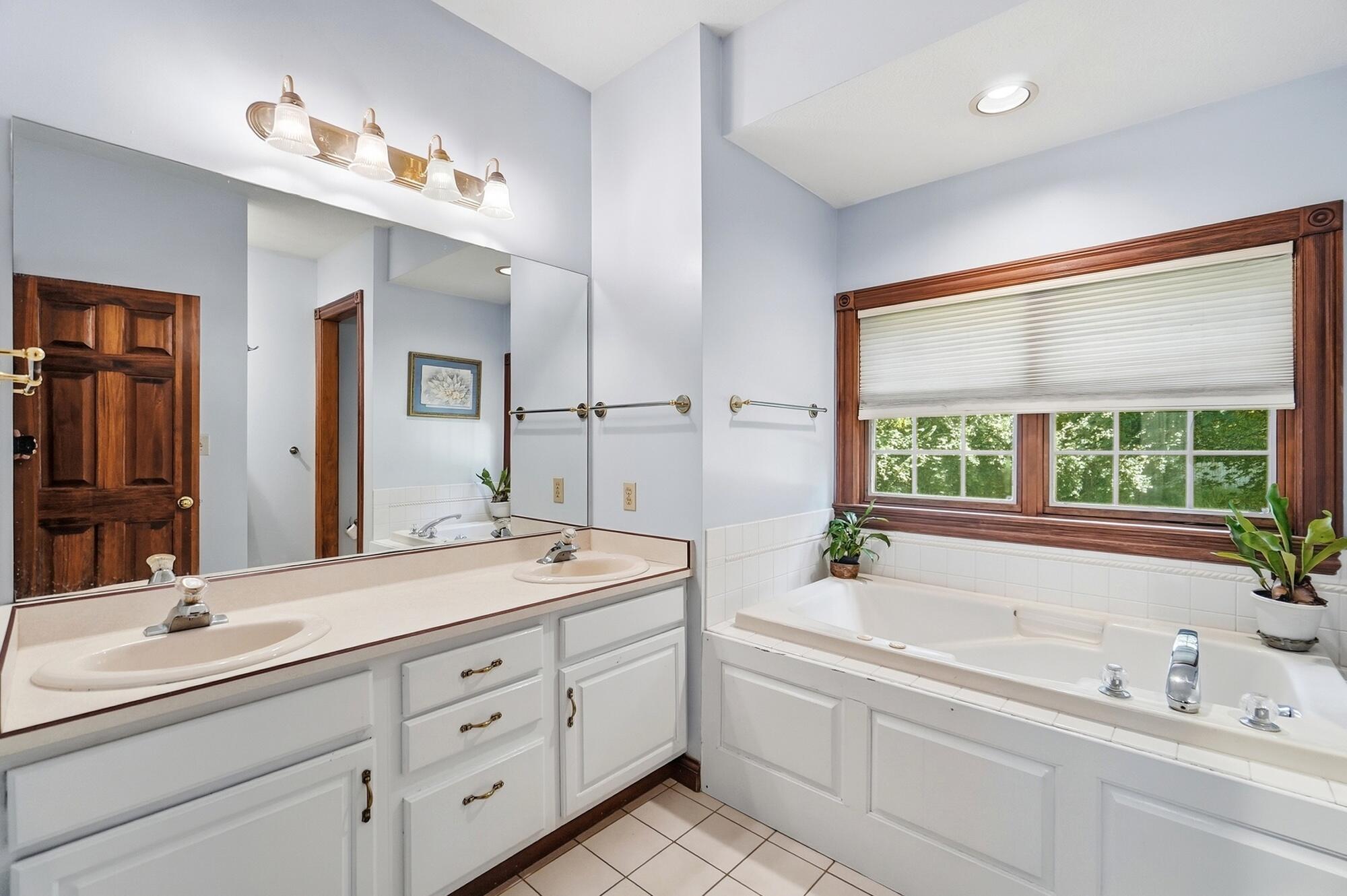 820 Juniper Court Property Photo 44
