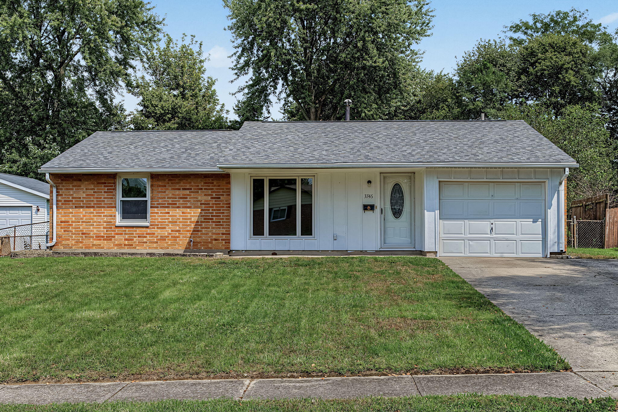 3746 Marion Drive Property Photo 1