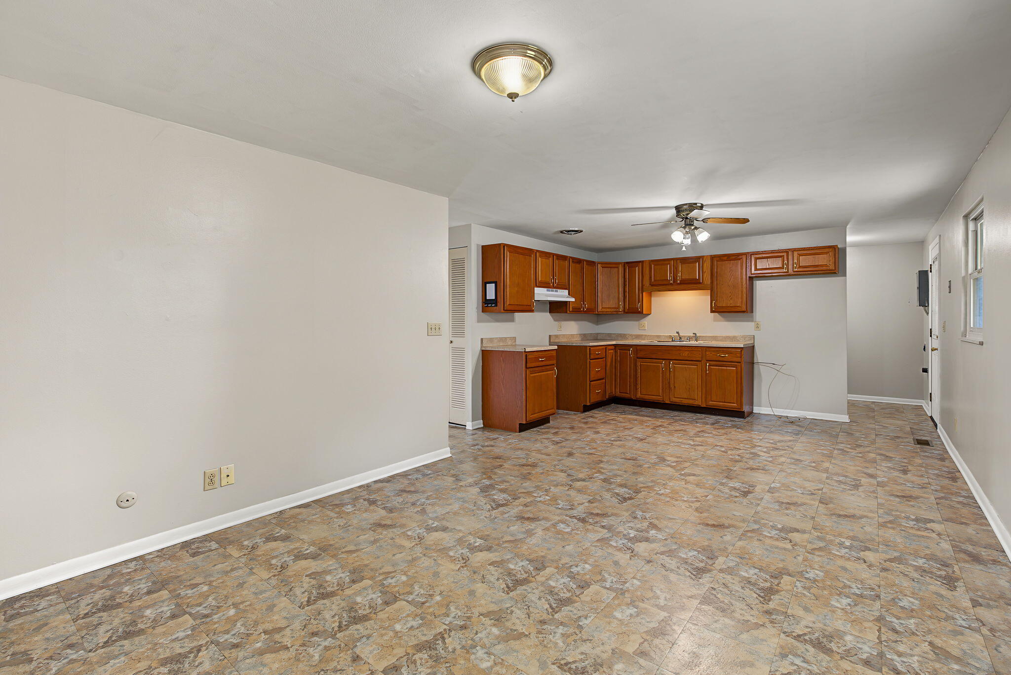 3746 Marion Drive Property Photo 14