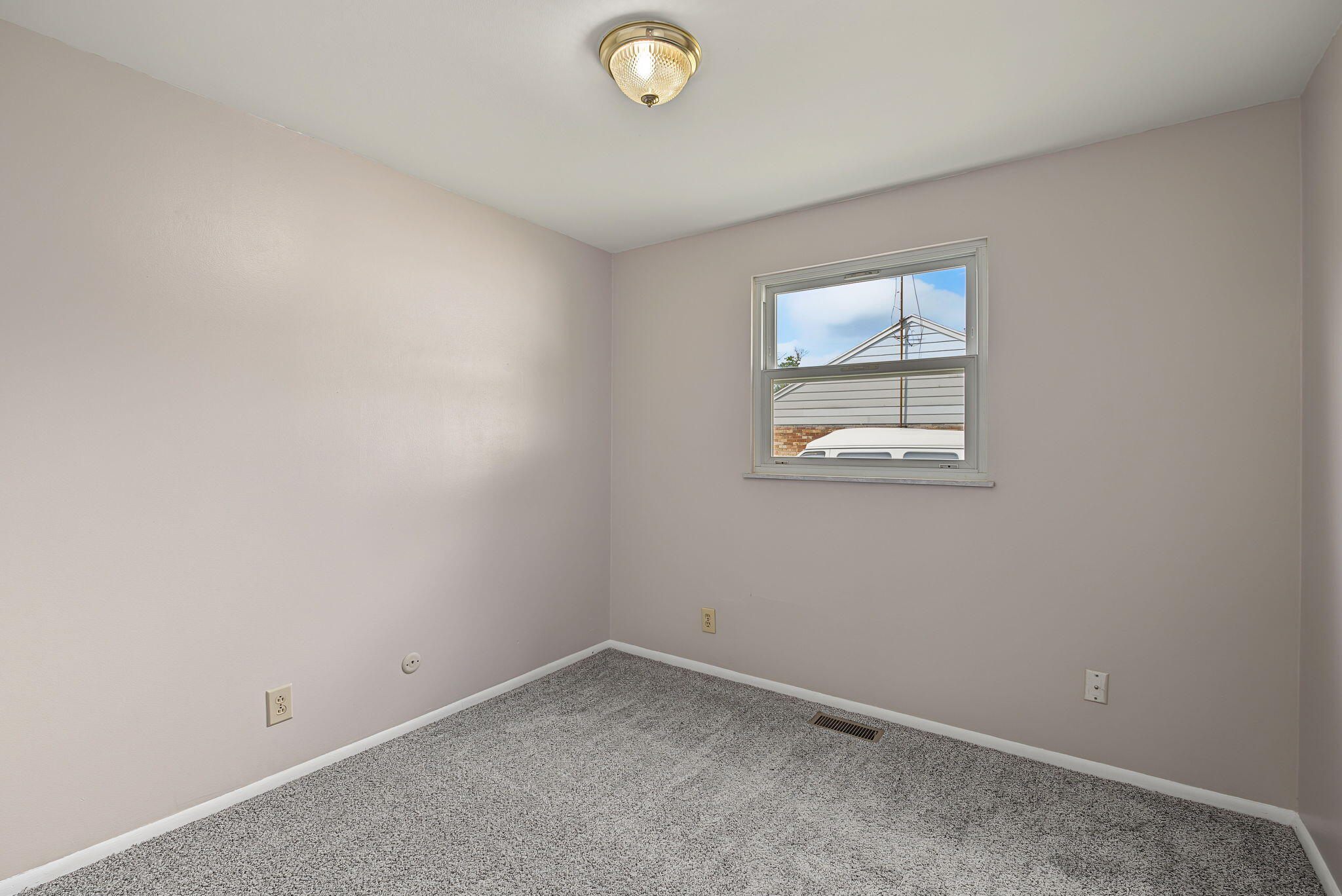 3746 Marion Drive Property Photo 24