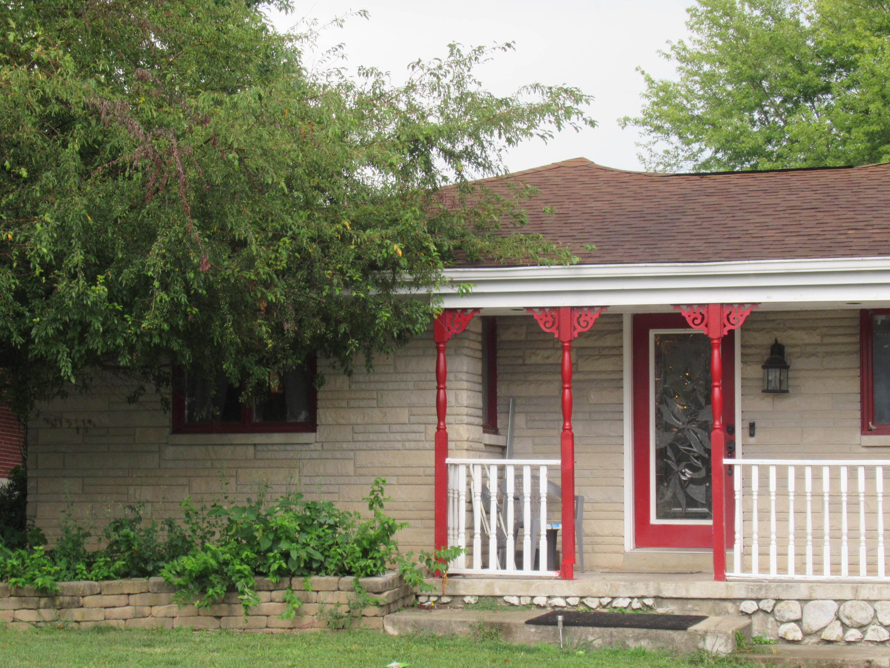 101 Clay Street Property Photo 2