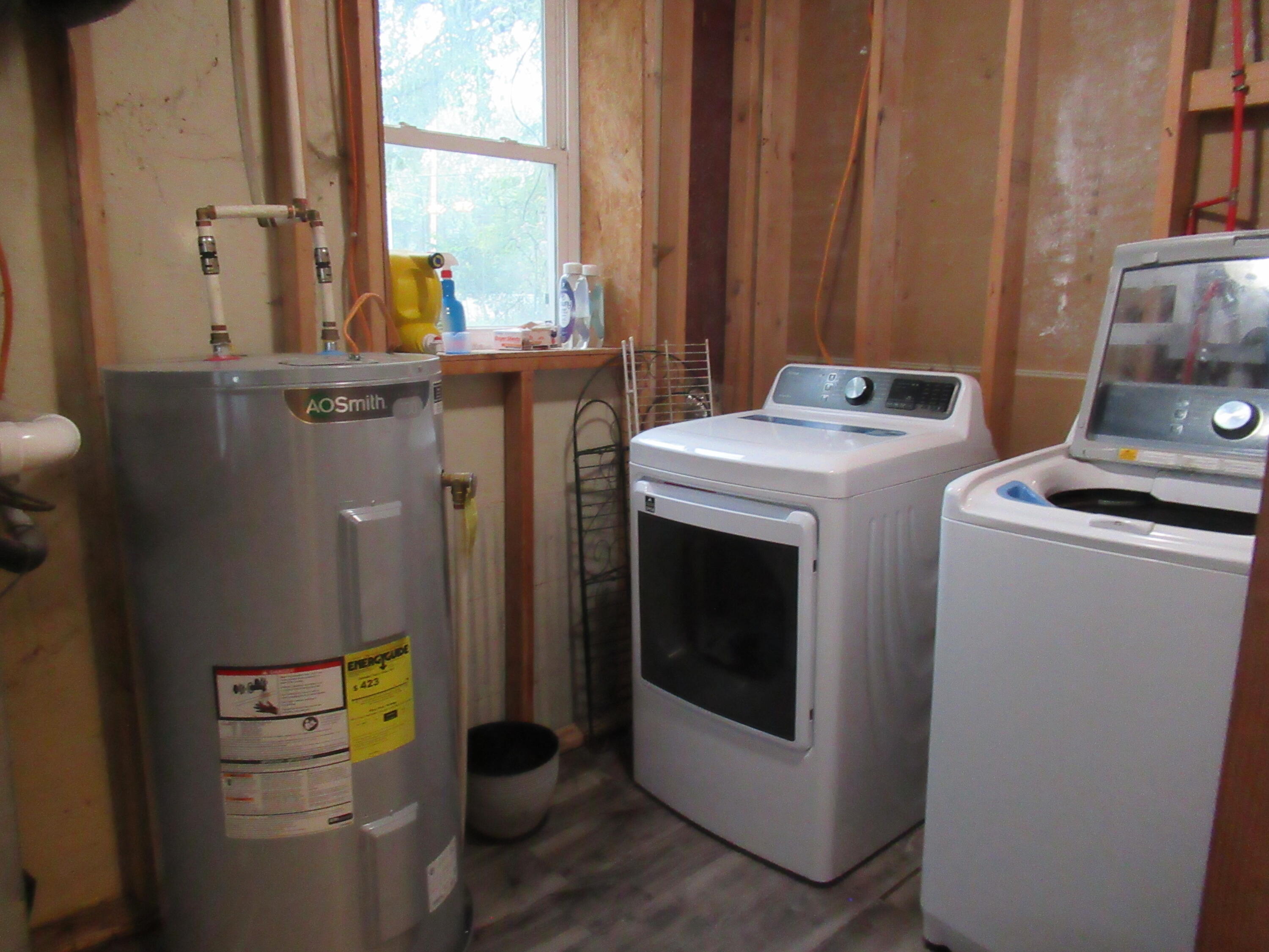 101 Clay Street Property Photo 15