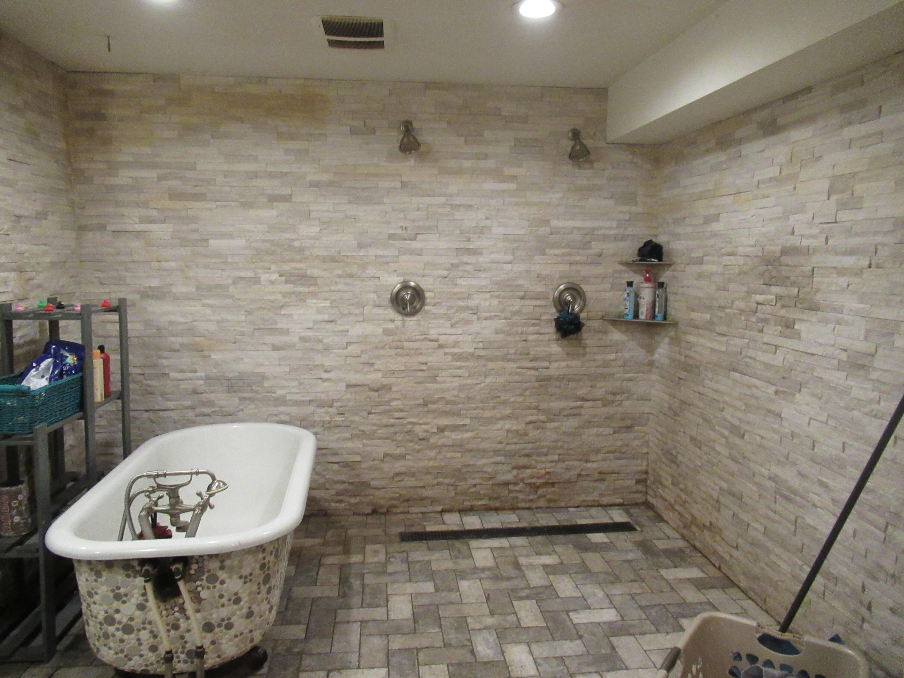 101 Clay Street Property Photo 23