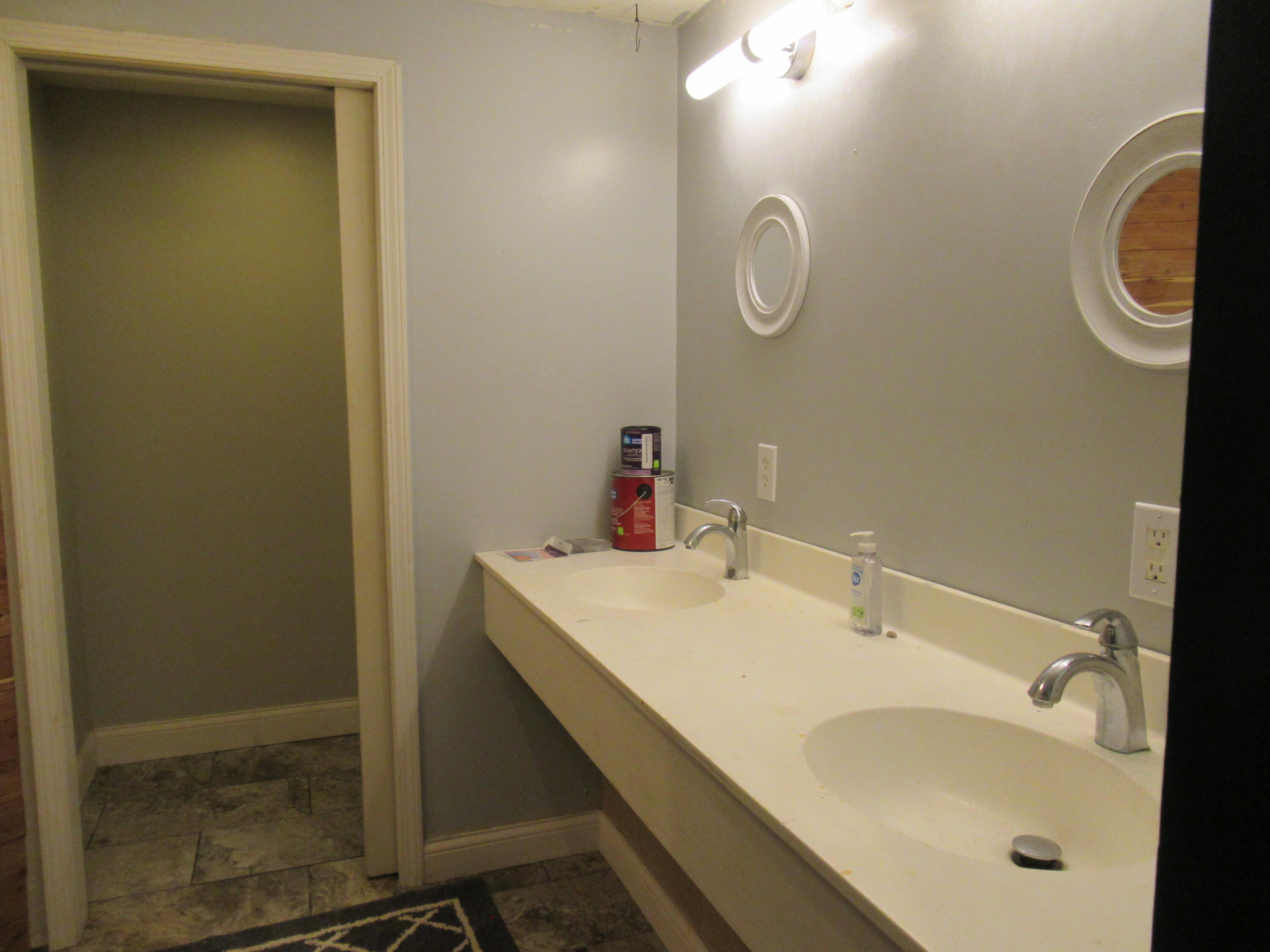 101 Clay Street Property Photo 29
