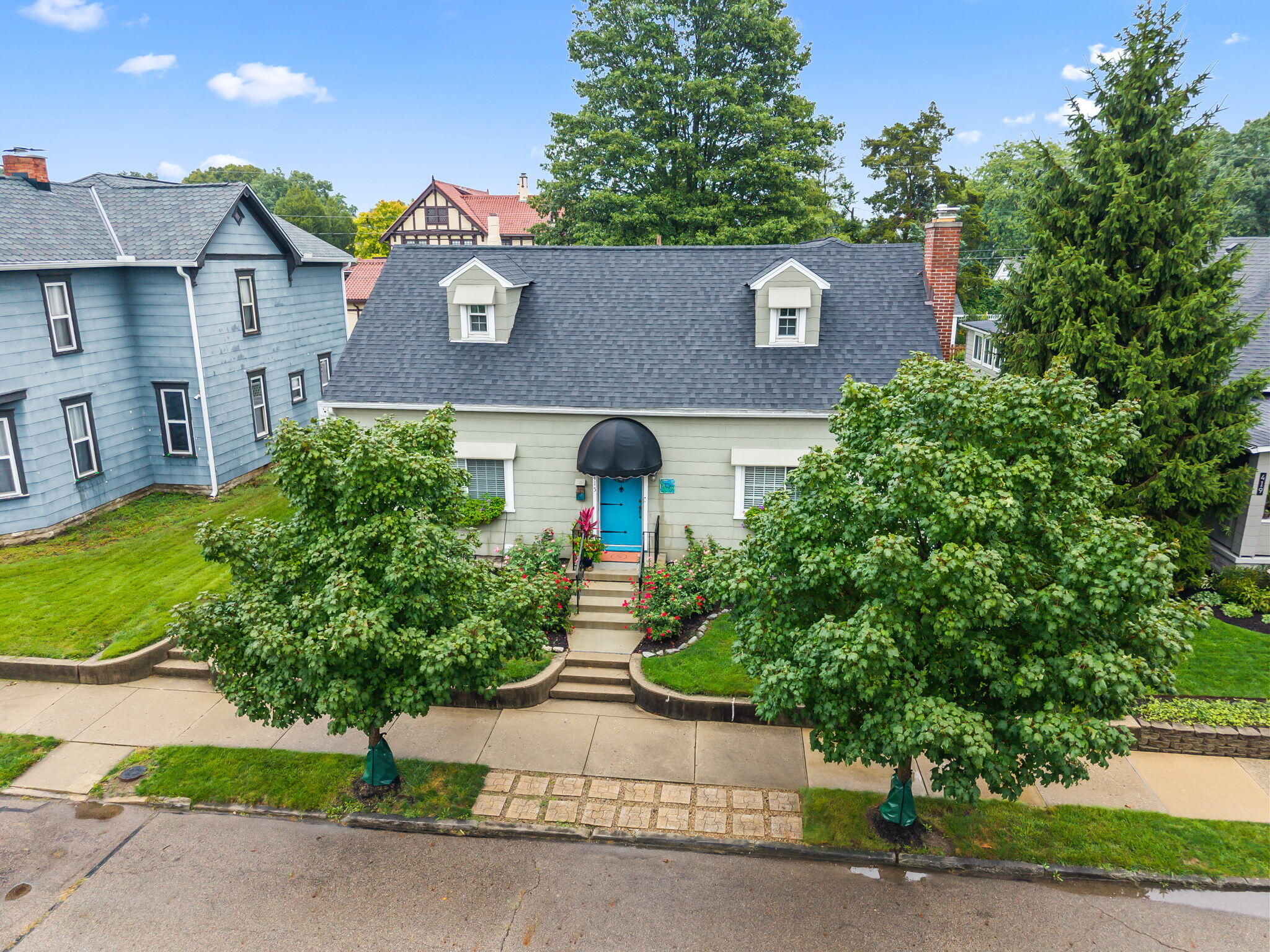 415 Lincoln Avenue Property Photo 1