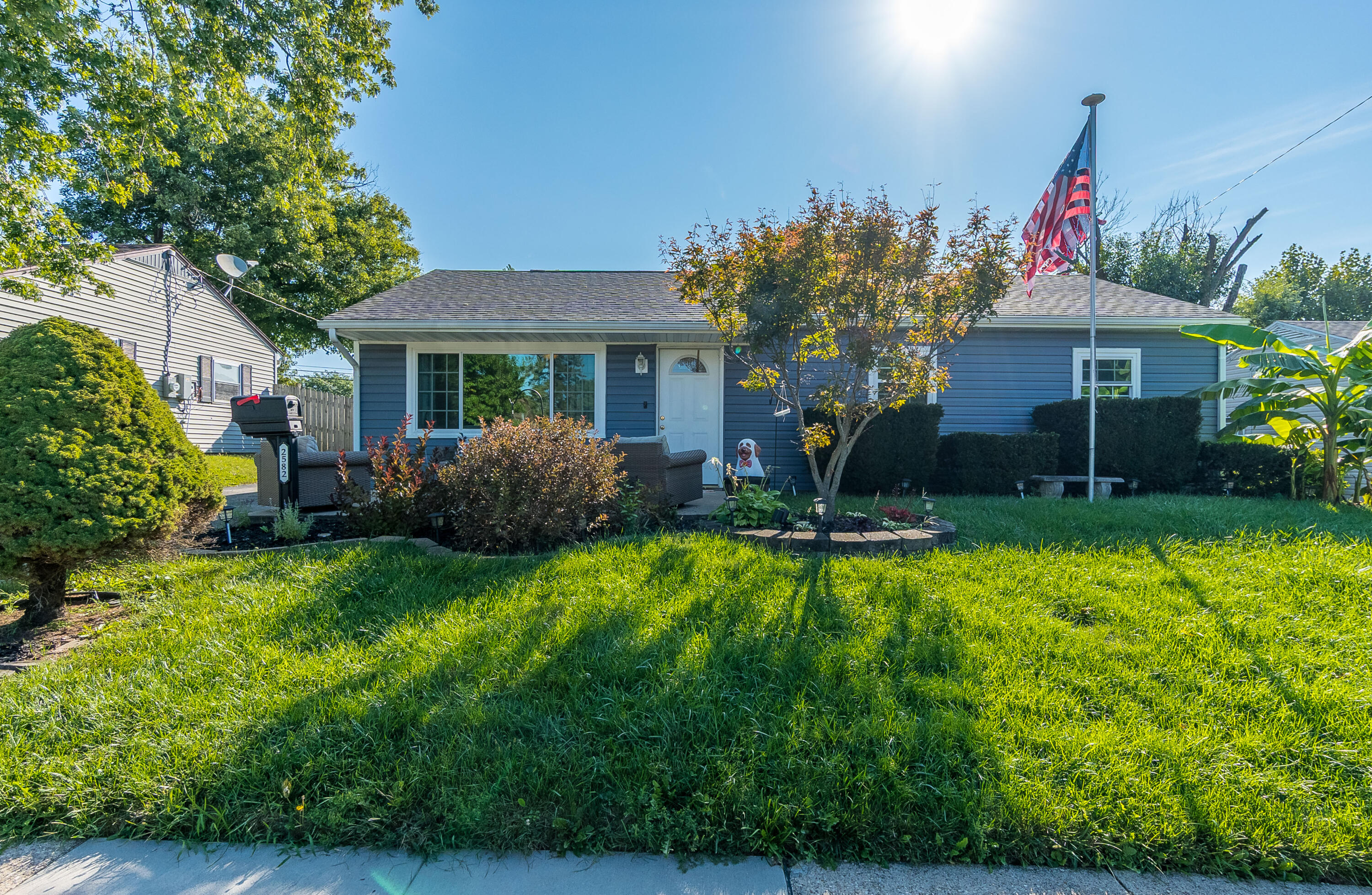 2582 Crestwell Place Property Photo 1