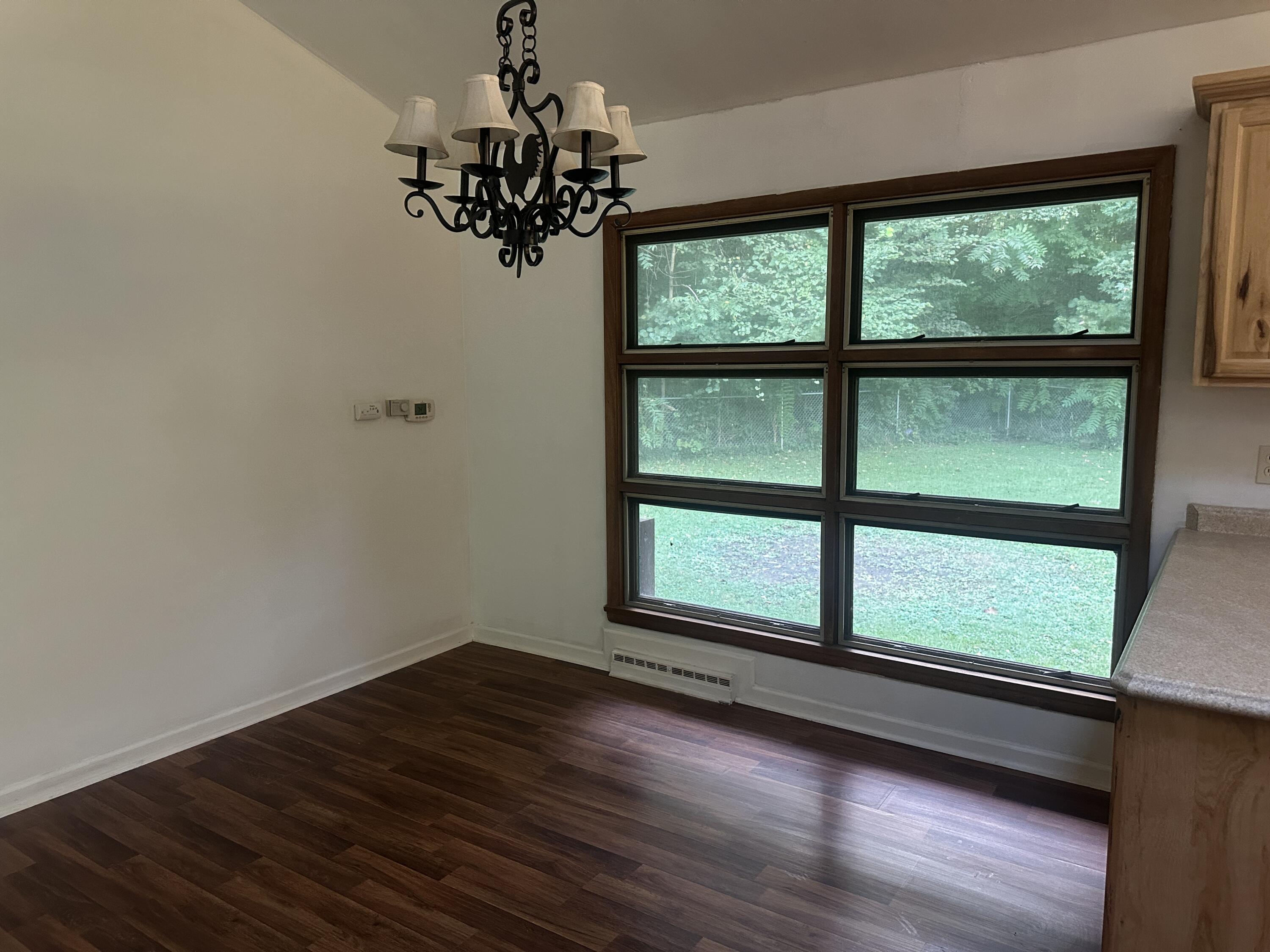 2750 Redwood Drive Property Photo 8