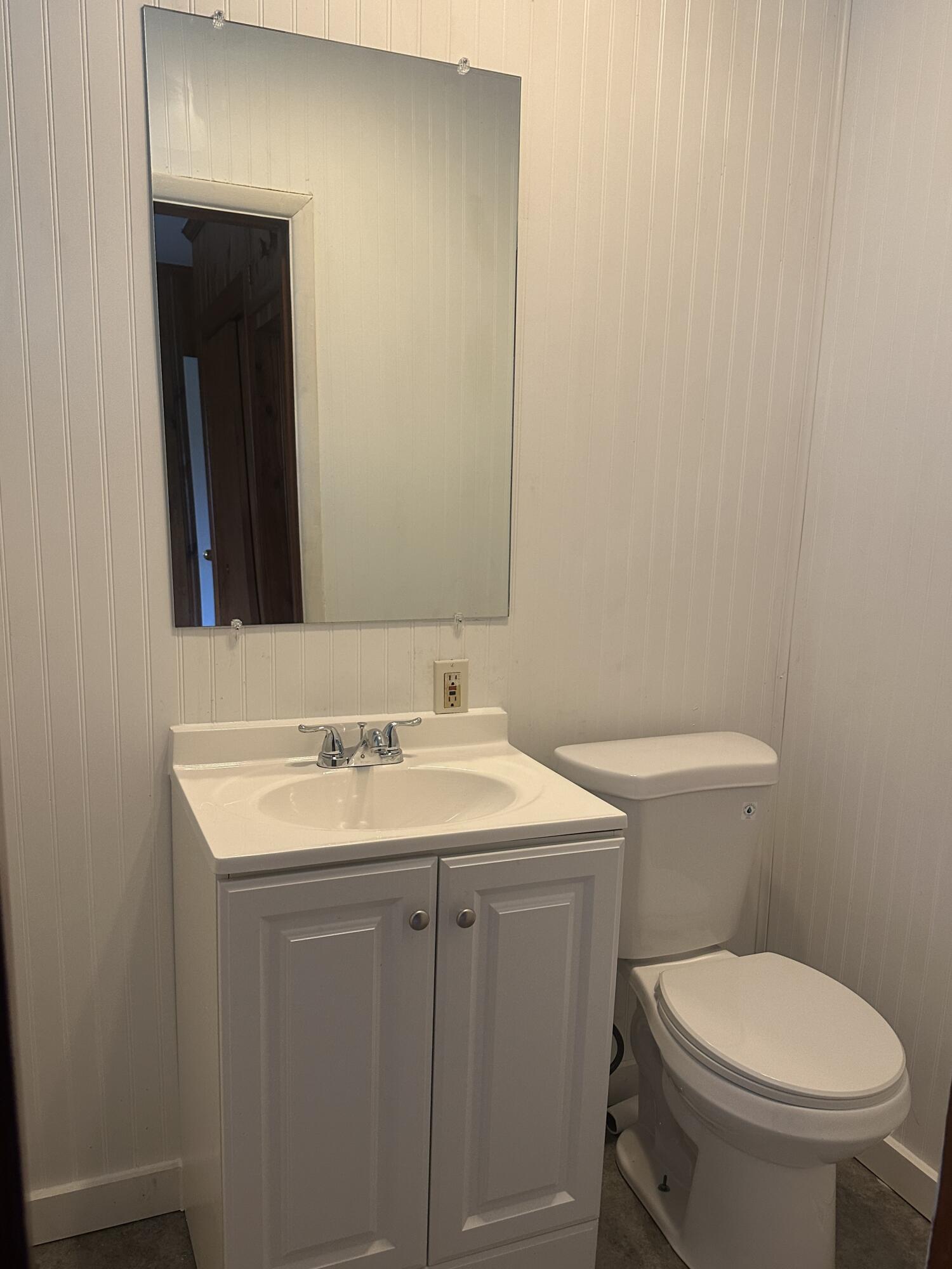 2750 Redwood Drive Property Photo 16