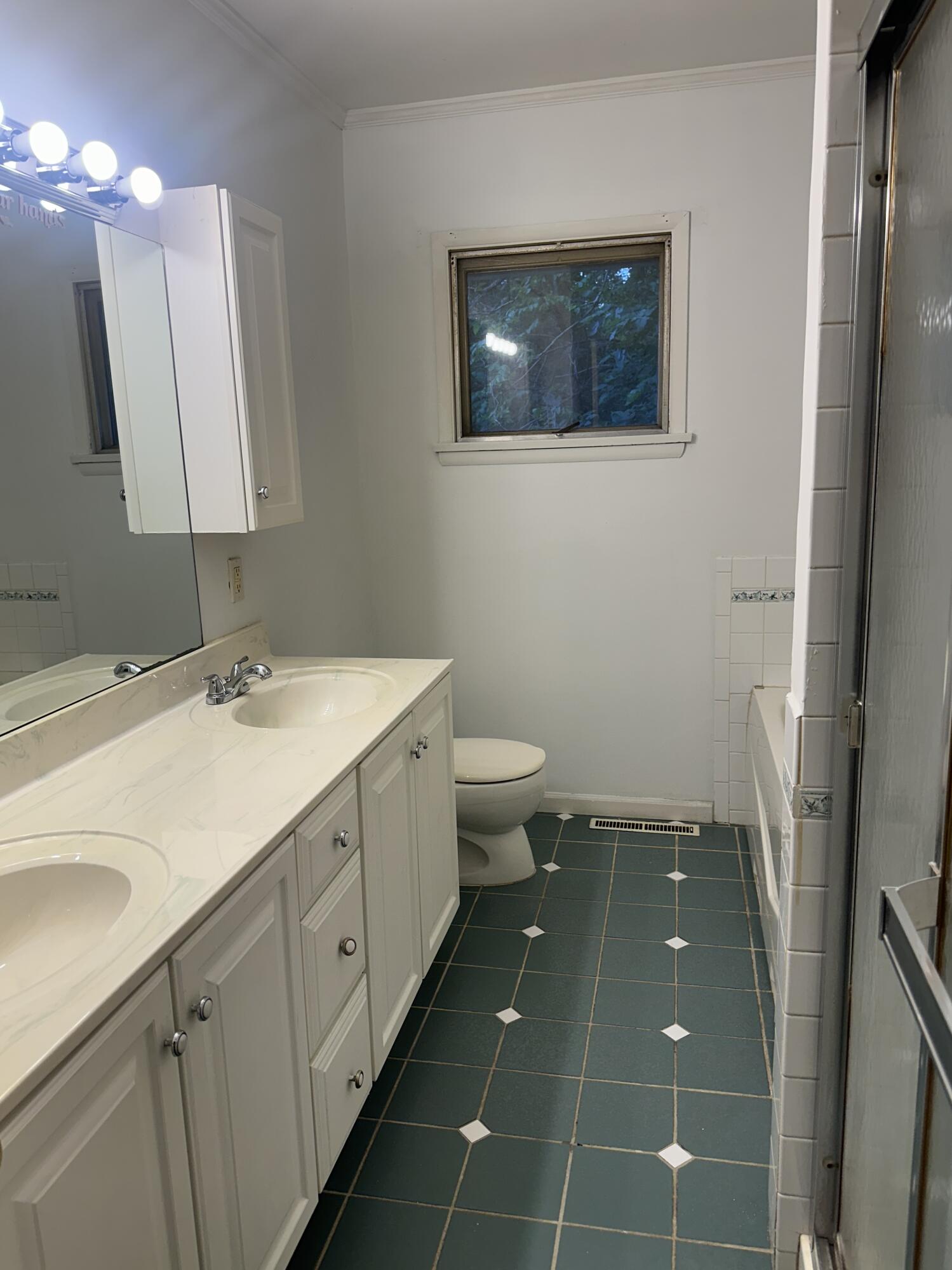 2750 Redwood Drive Property Photo 23
