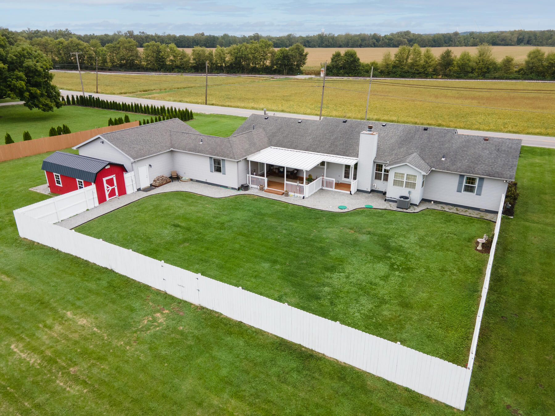 5373 Upper Valley Pike Property Photo 4