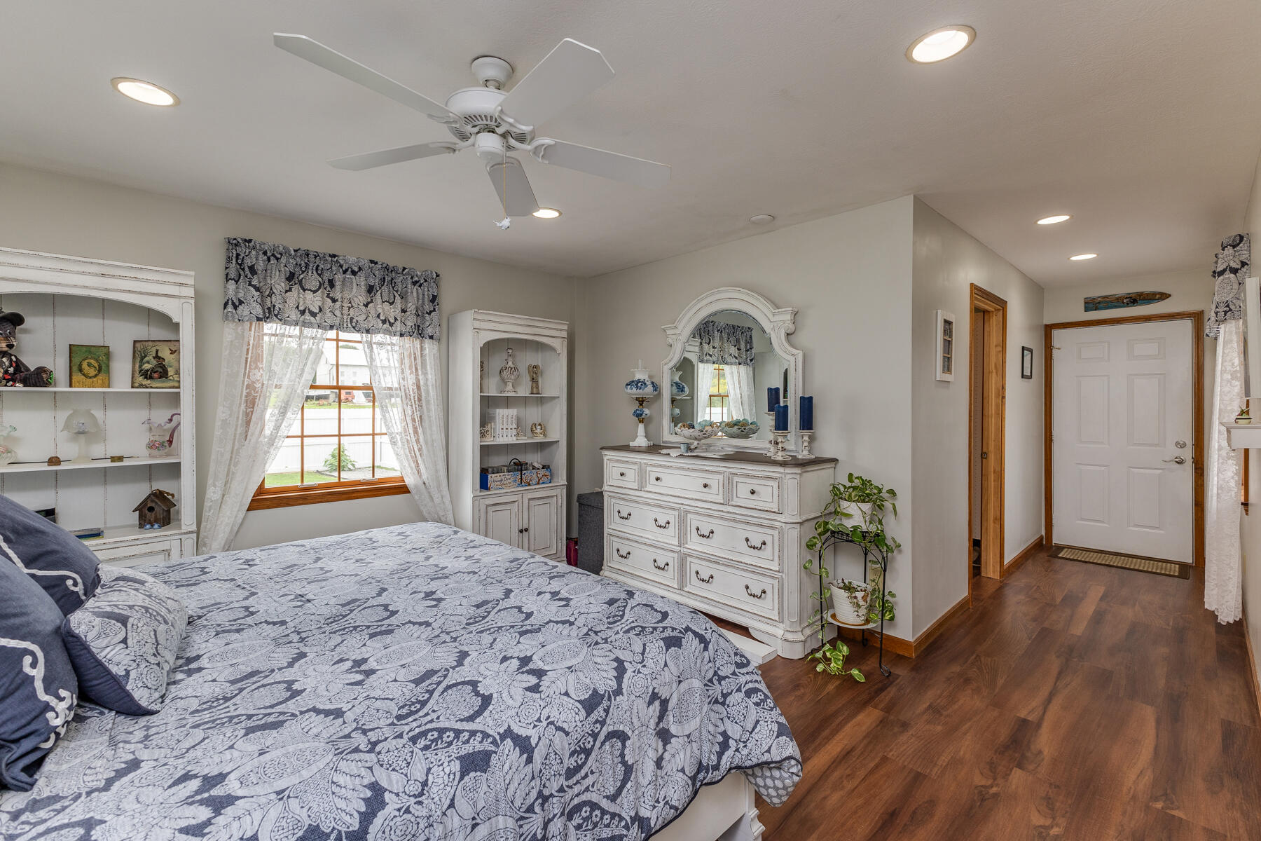 5373 Upper Valley Pike Property Photo 36